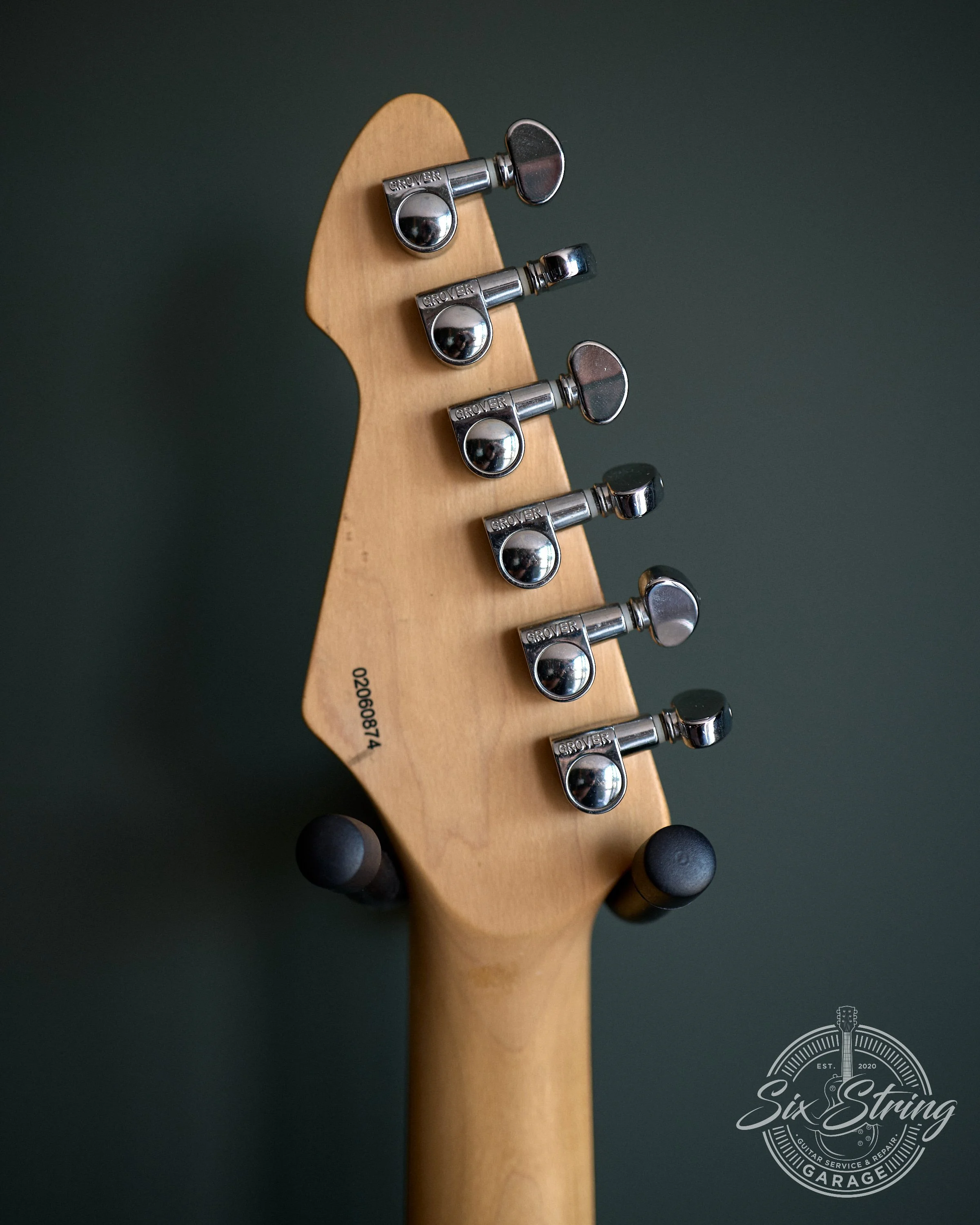 SSG-0007-peavey-limited-exp-transparent-green.jpg0004.jpg