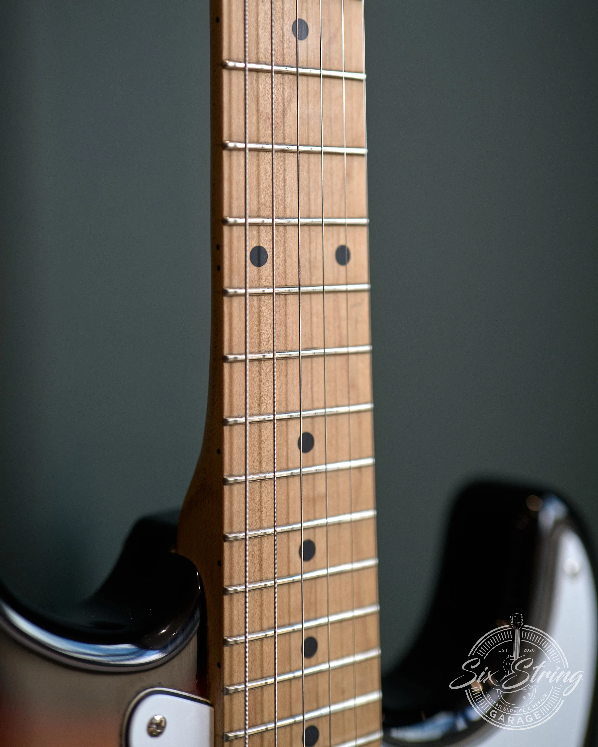 SSG-0008-Squire Stratocaster Std- Twin Humbucker-sunburst-Indonesia.jpg0009.jpg