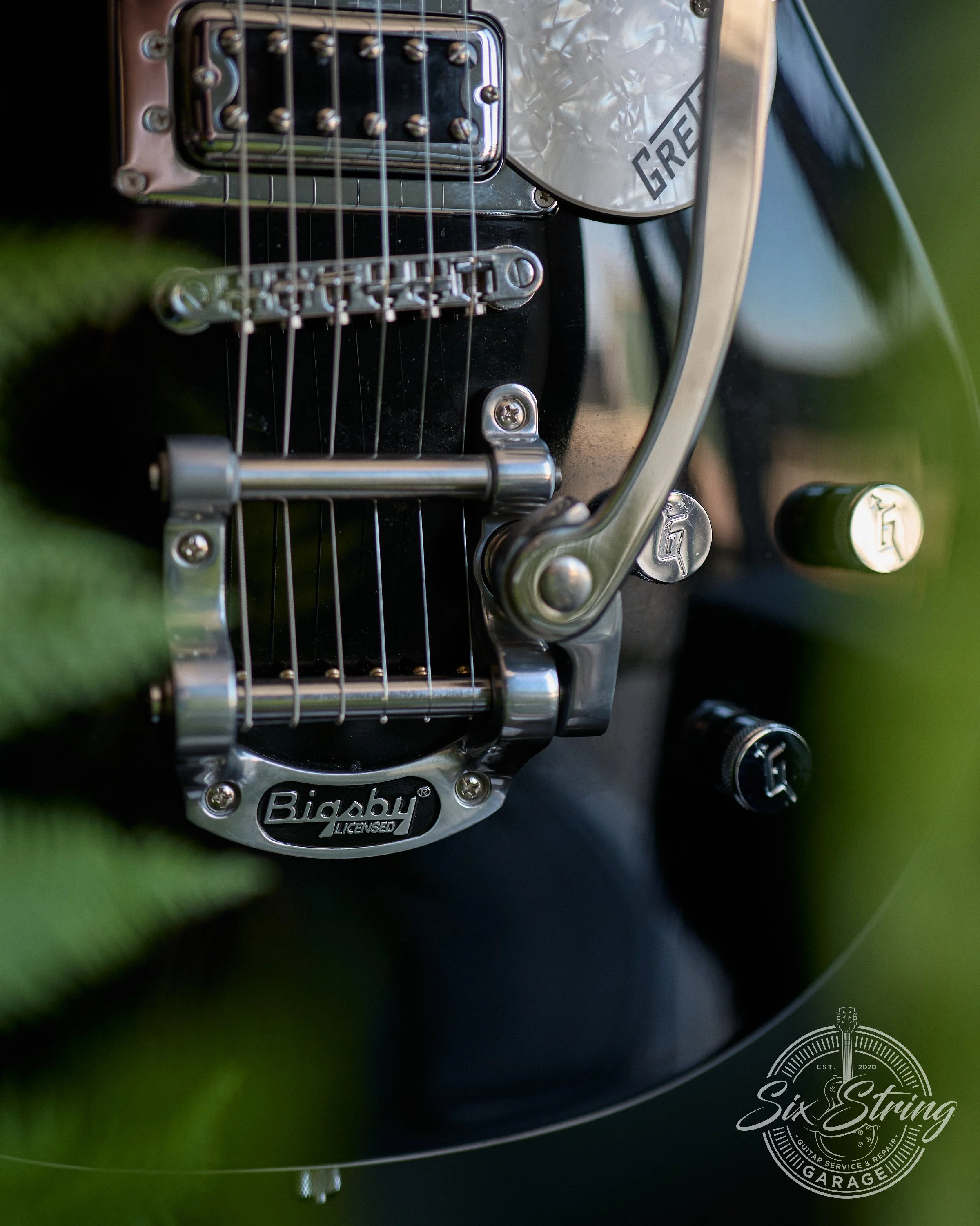 SSG-0006-Gretsch Electromatic G5220 Jet BT with Bigsby.jpg0007.jpg