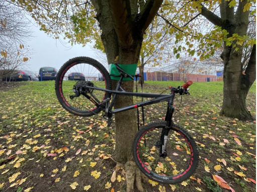 Portable mountain bike repair stand - Prototype in progress