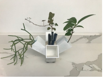 Prototype Brutalist Pant/Pencil Pot. Materials: 3D printing and cast concrete.