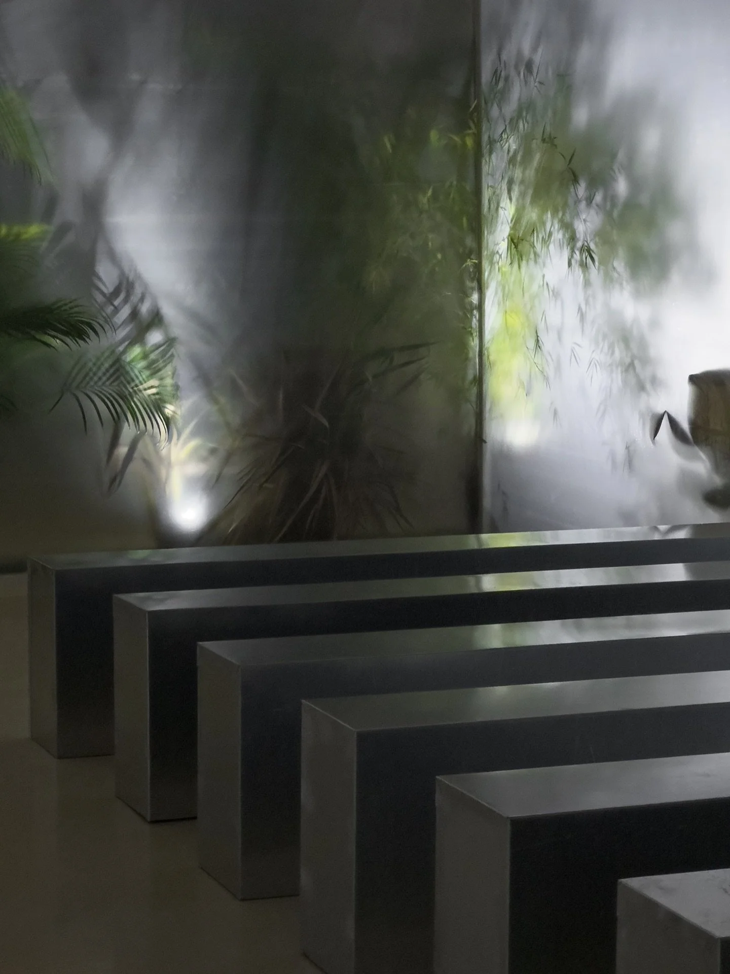 2025 Season felt like a whole carousel ride! 
.
.
.
#bosque #floralconcept #floraldesign #floral #floralphotography #fineart #art #photography #season #florist #floraldesigner #lifestyle #tablescape #setdesign #styling #minimal #raw #decor #tabeldeco