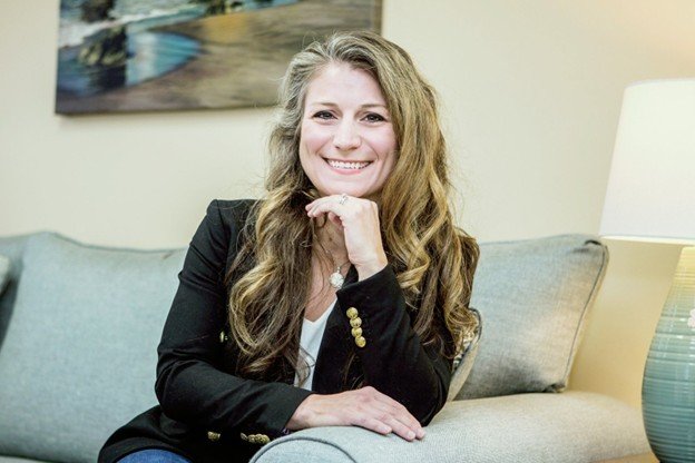 Kristen Qualls, licensed therapist providing online couples counseling and affair recovery therapy in Michigan