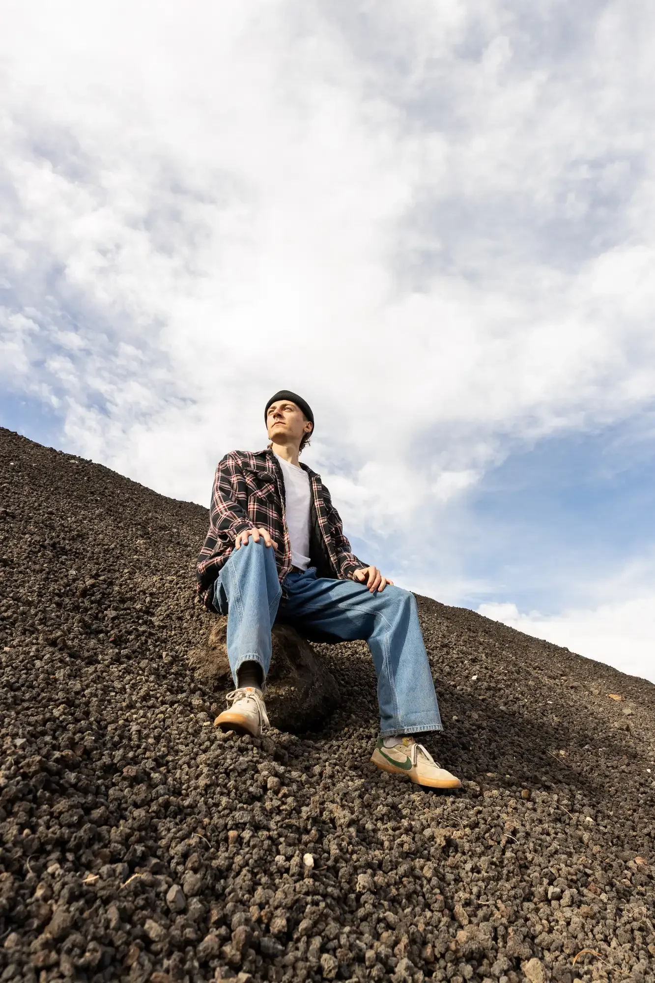 2025-12-09 WebsiteUpdate_GradPhotos-12.webp