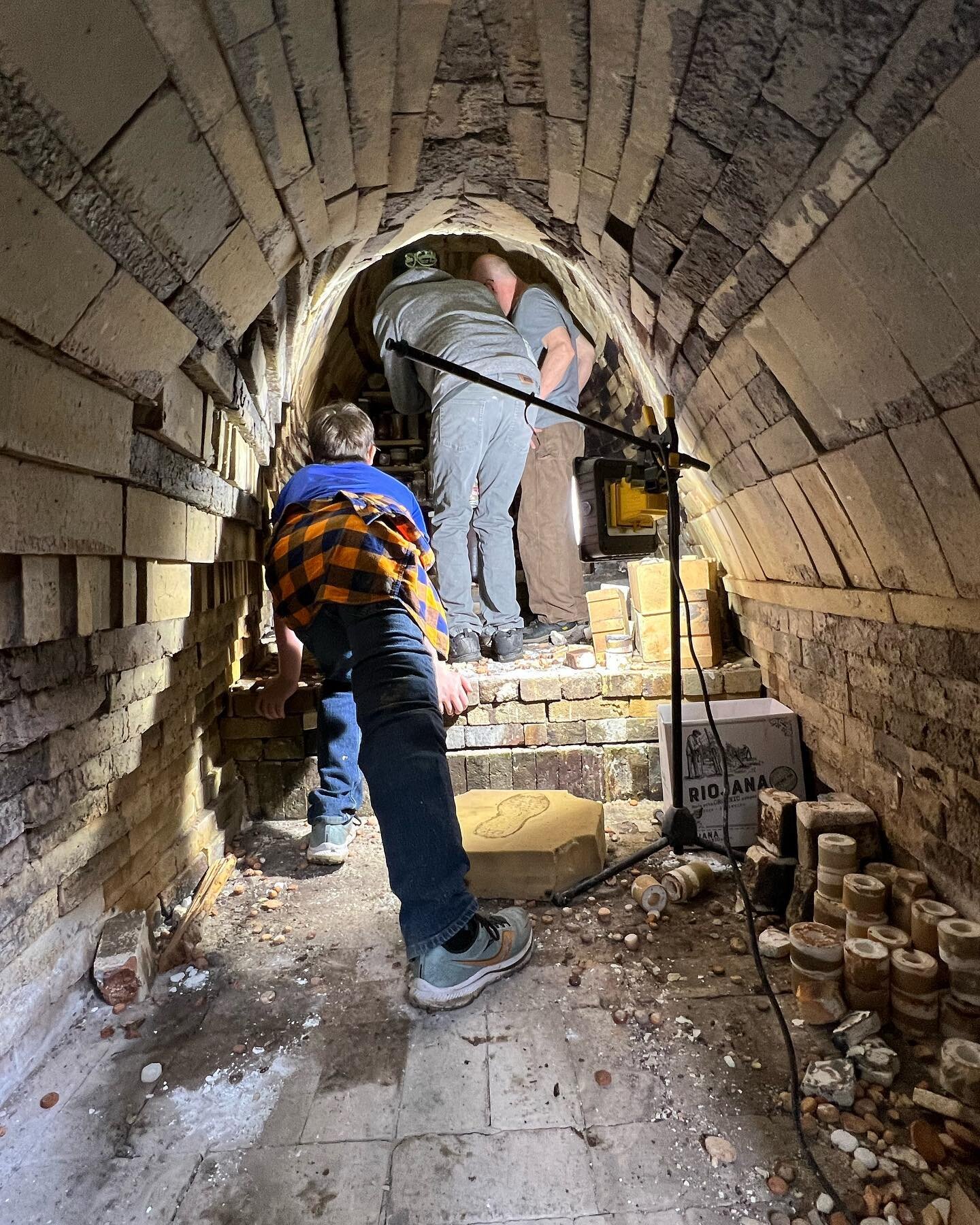Having the young son join me at @teaduongpottery kiln unloading was amazing.