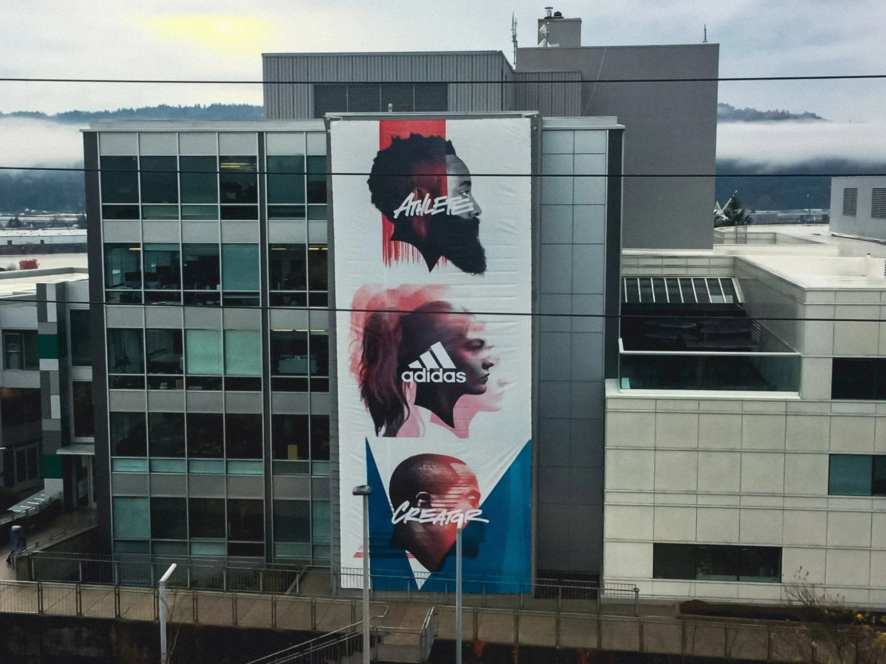 Nov Burst_WEB_BTS_12x9_1.jpg