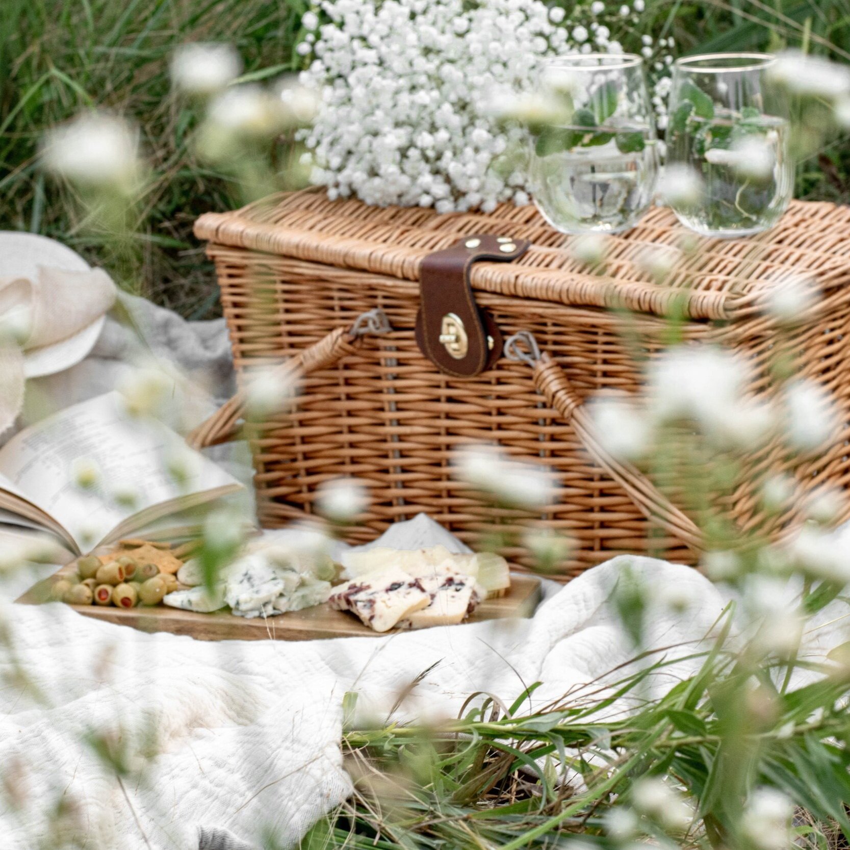 Ways to stay social this summer on a budget