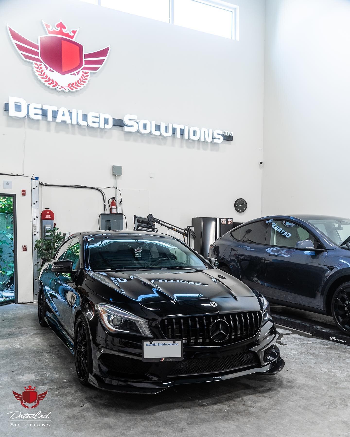 ☀️😎 Ready for summer! 2016 Mercedes-Benz CLA 45AMG
➖
☑️ Ext detail and decontamination 
☑️ Paint Correction 
☑️ Coated in Nano Solutions&copy;
☑️ Restored old PPF
☑️ Removed damaged PPF
➖
Have Your Investment Protected Today!
➖
DM For a Free Quote
▫