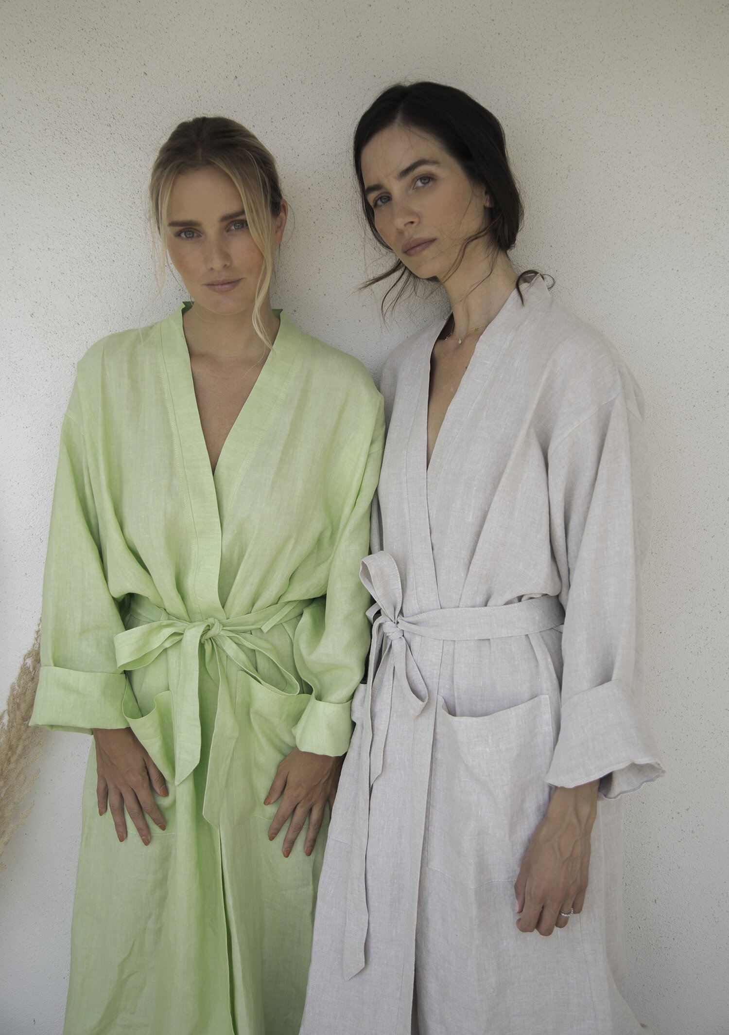 2.+SHOP+COLOMBA+LIVING+2021+ANDREA+ROBES+LOW+ (1).jpg
