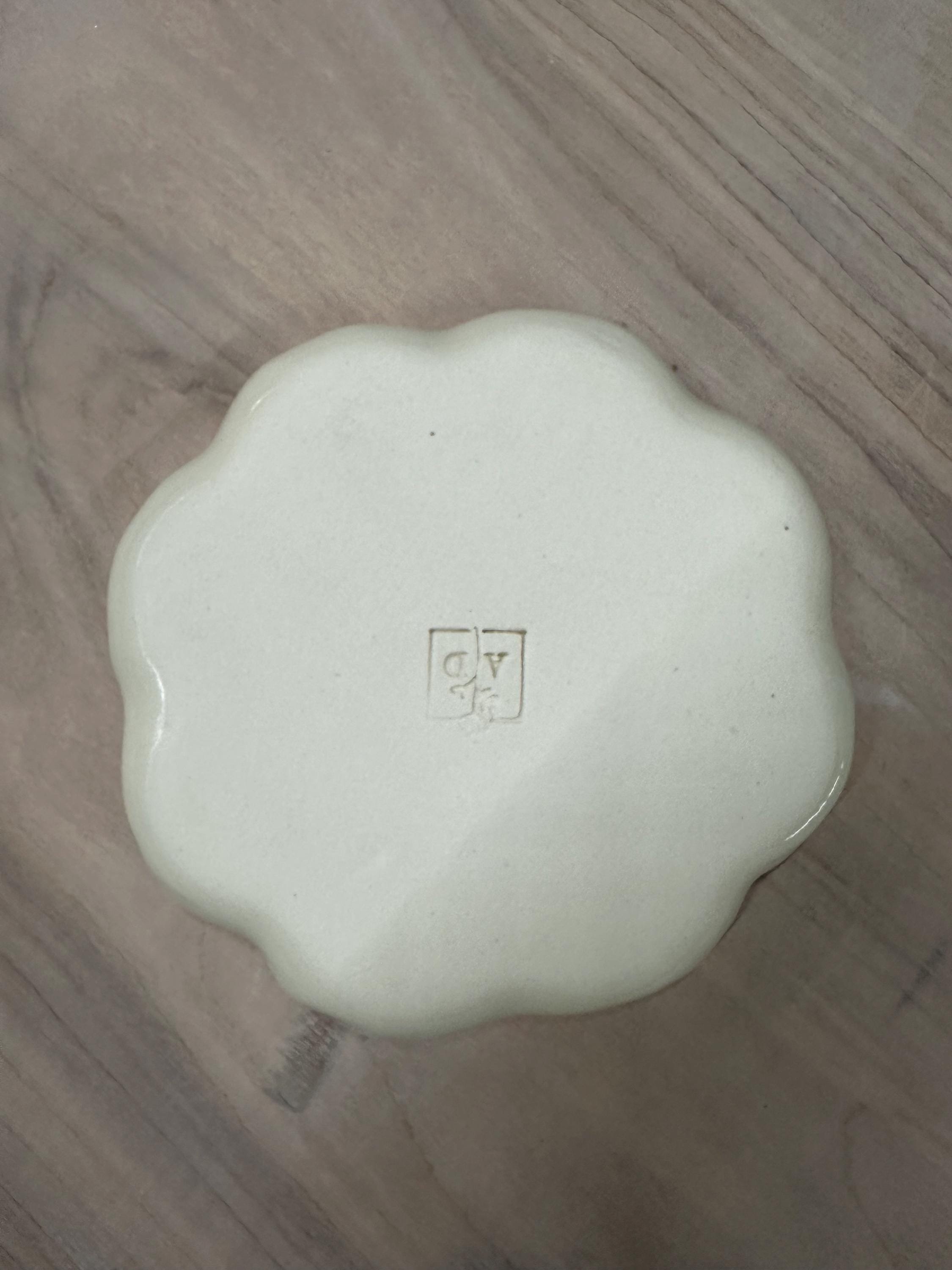 https://i.etsystatic.com/54745832/r/il/69edd8/6535299151/il_fullxfull.6535299151_oscw.jpg