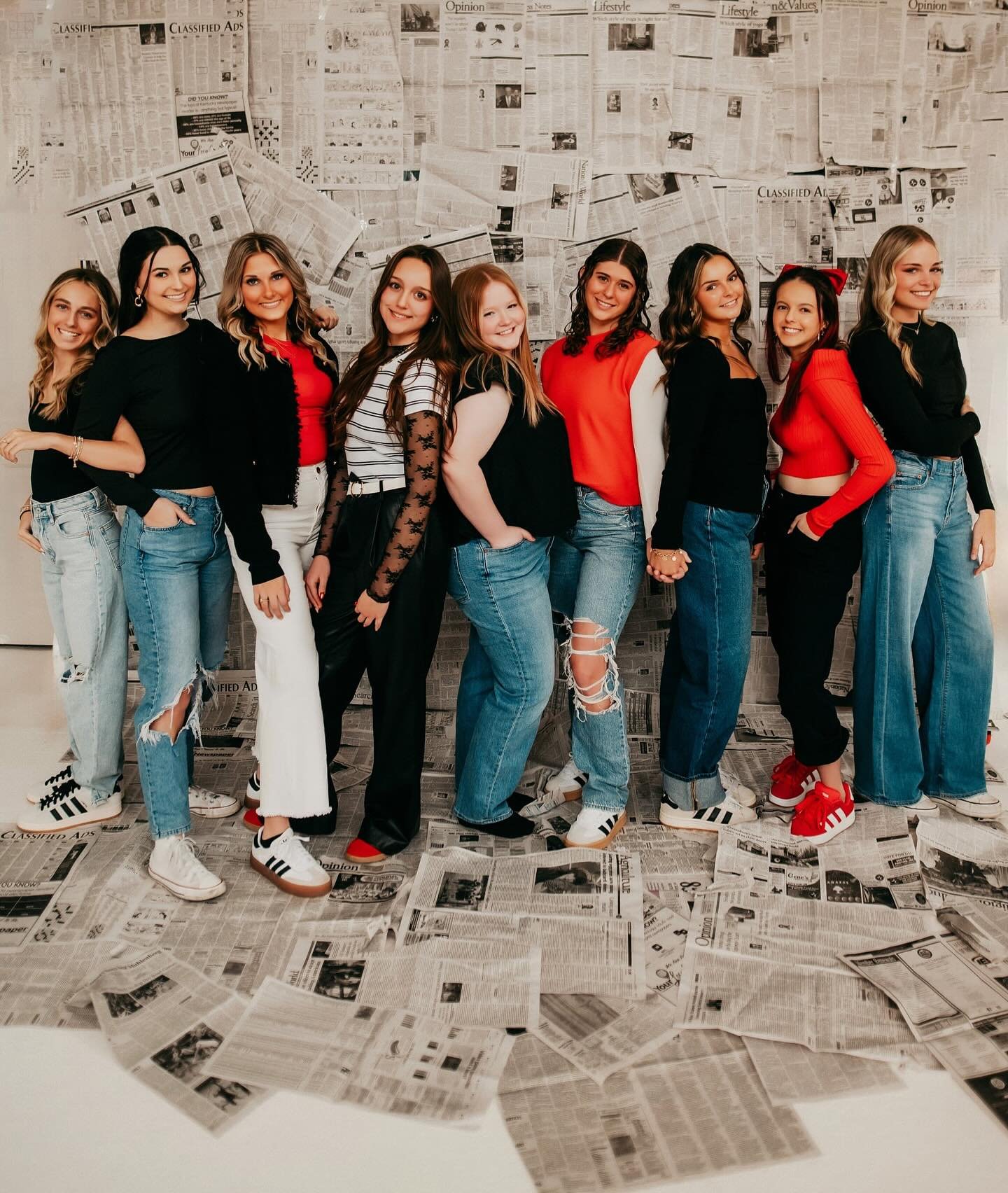 Applications for my 2027 girlies open in January! Send me a dm for the link to be notified when this happens.

My model team includes several styled group shoots, a Christmas party and an end of the year grad session. But more than that you will be a