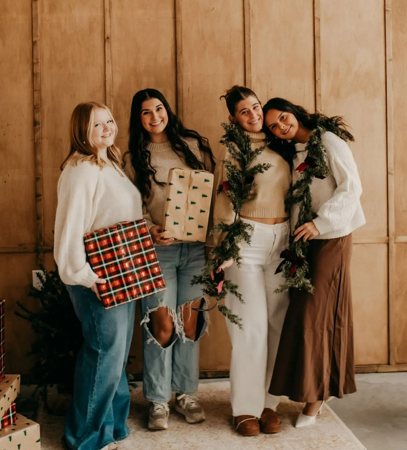 🎄🎁 Christmas with The Girls!!!