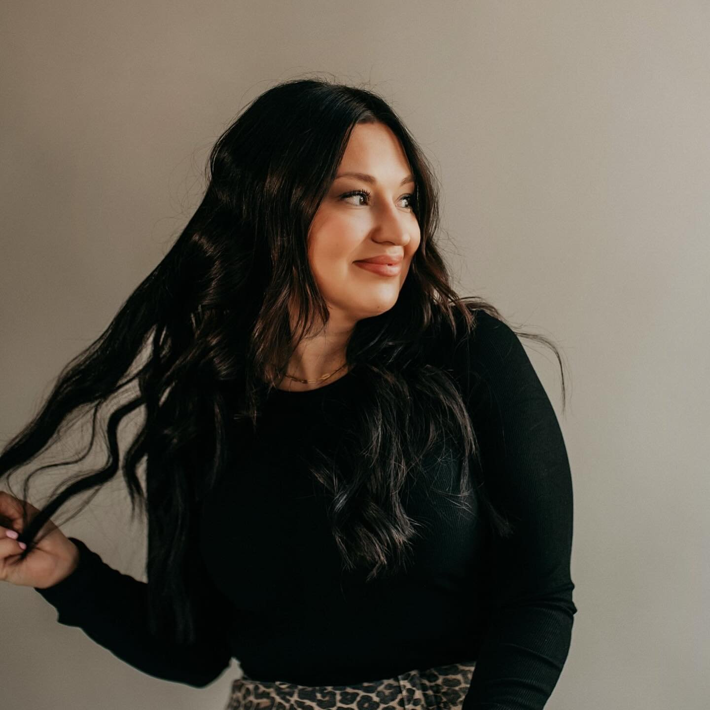 Sometimes in life, you just need a professional image&mdash;not a cell phone pic&mdash;and this was exactly the case for my sweet, beautiful friend Alex. 💫

She recently won an award for being her insanely talented self, and now she has a STUNNING i