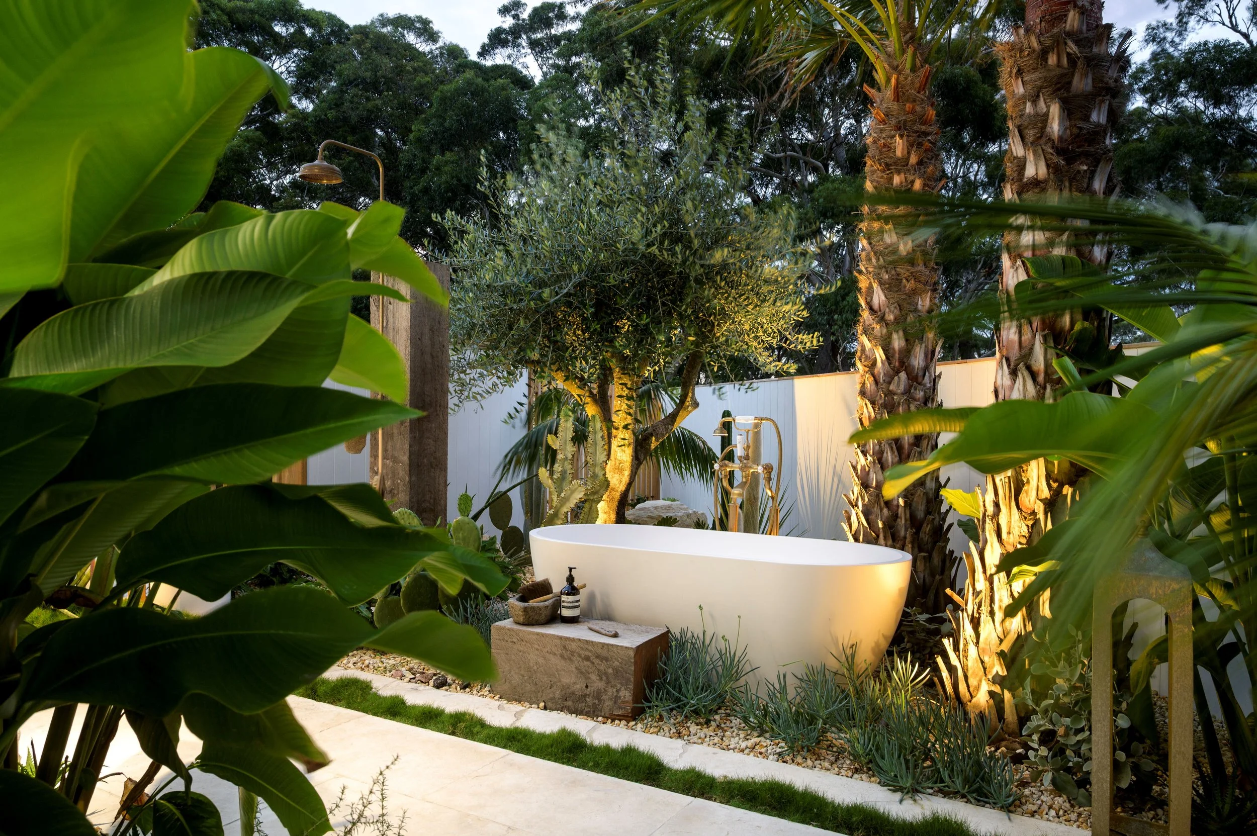 Nelson Bay Landscape Design Bathtub