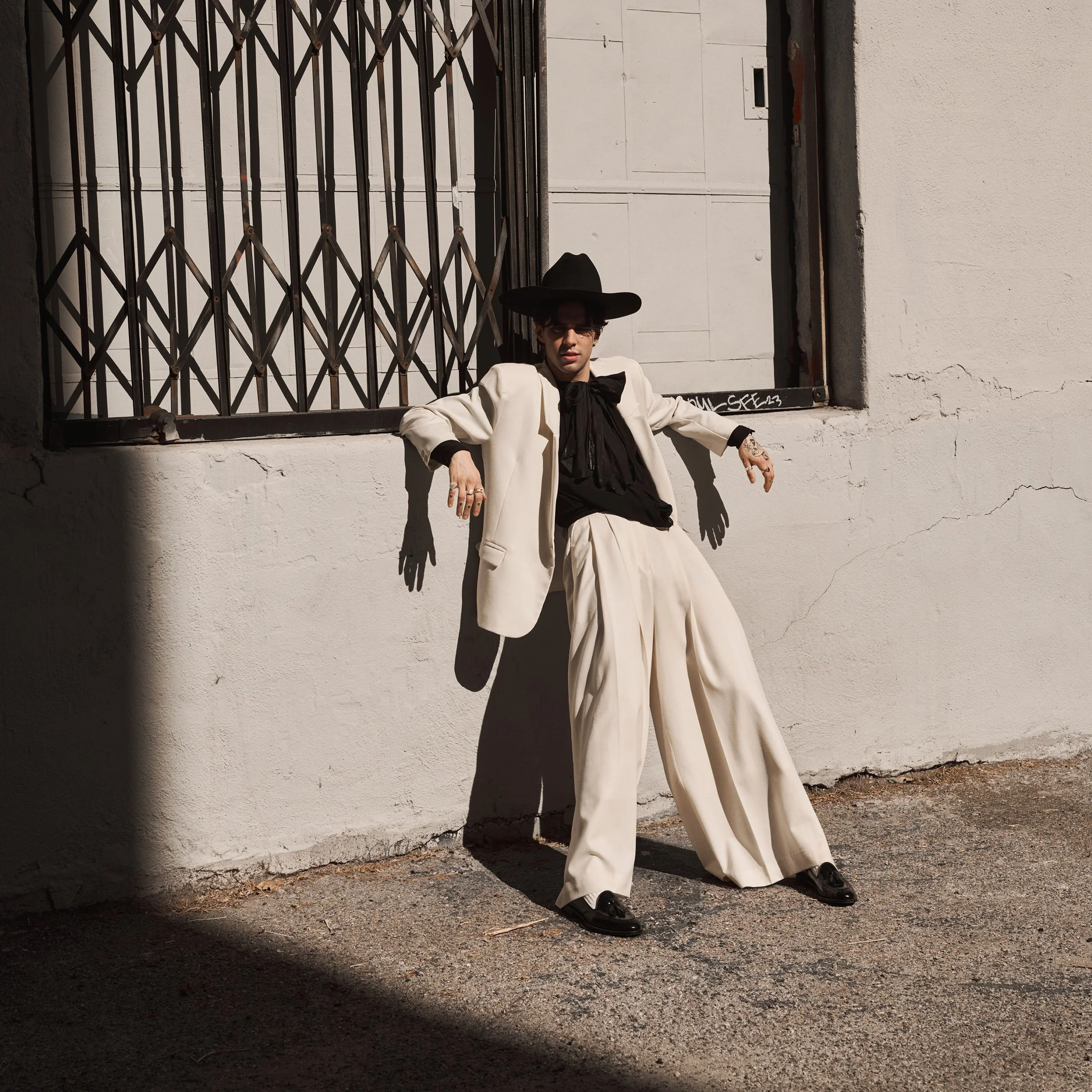 KEVIN SINCLAIR PHOTO5.jpg