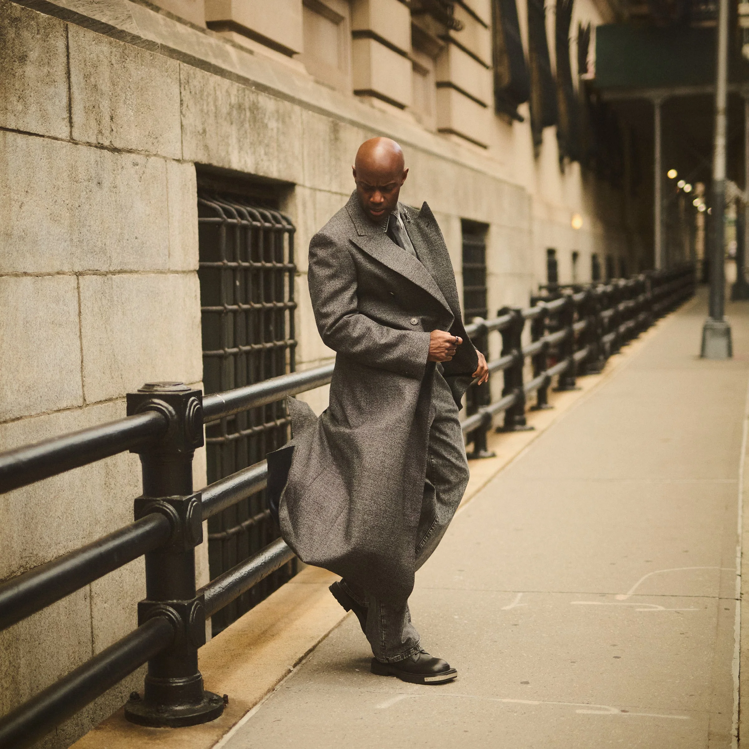 KEVIN SINCLAIR 8X82.jpg