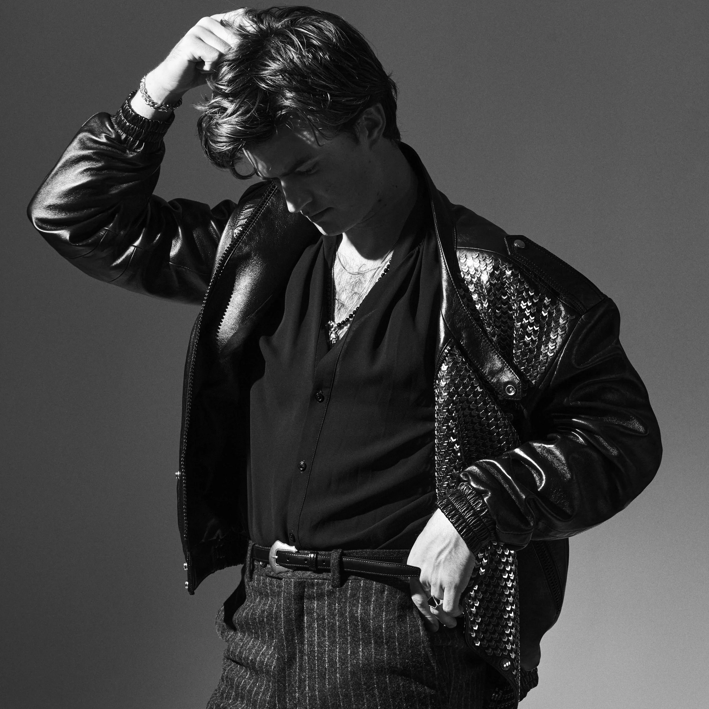 KEVIN SINCLAIR 8X82.jpg