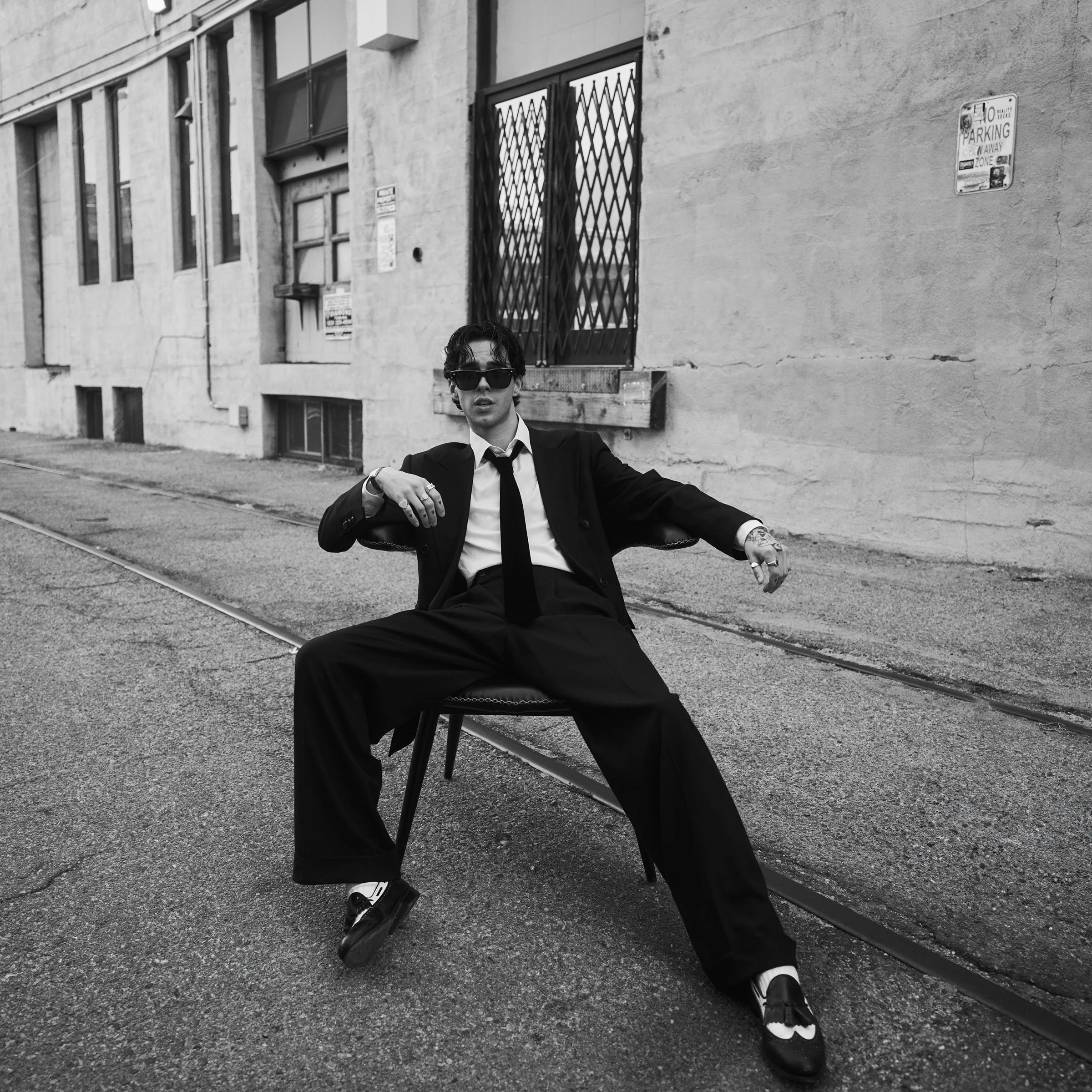 KEVIN SINCLAIR PHOTO.jpg