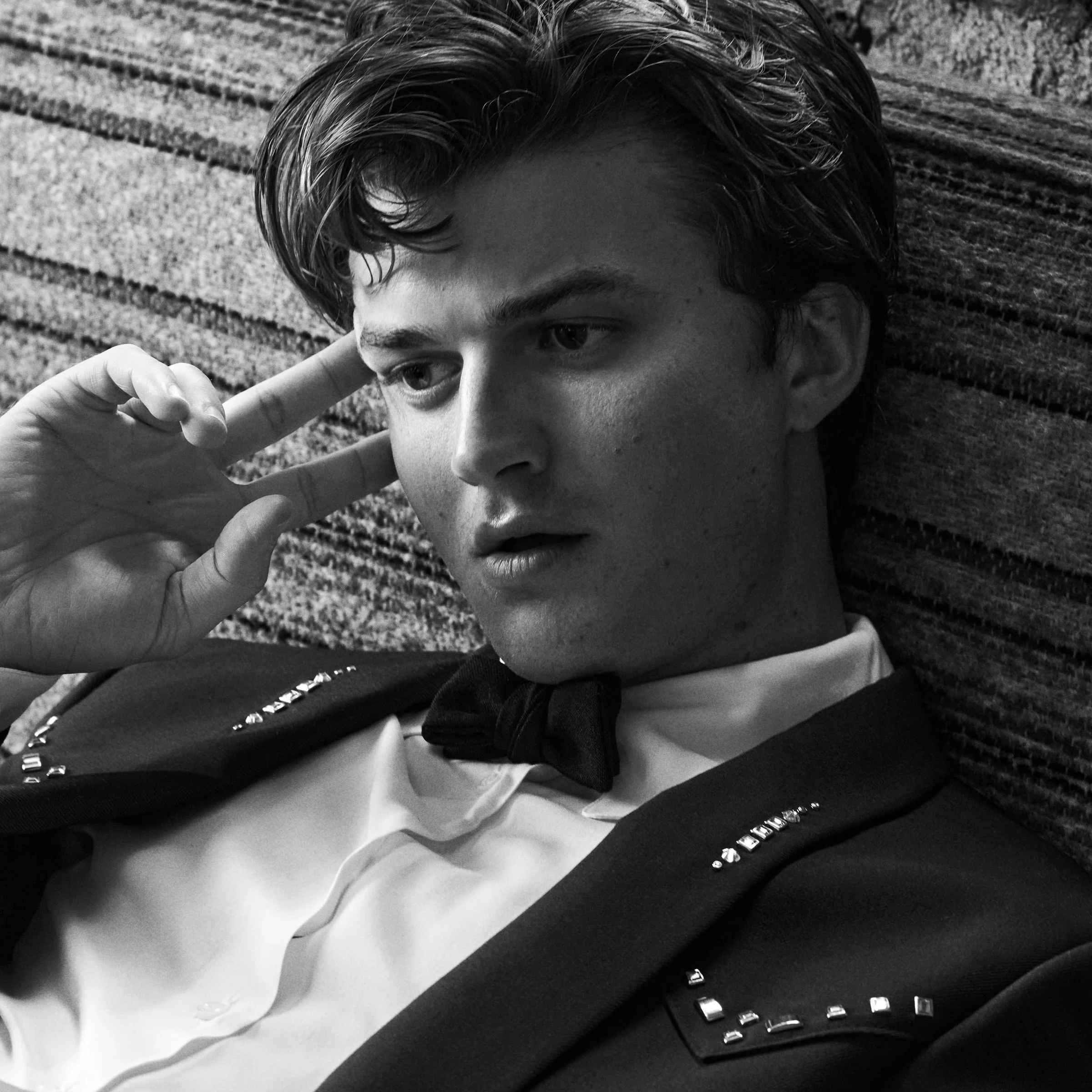 KEVIN SINCLAIR 8X83.jpg