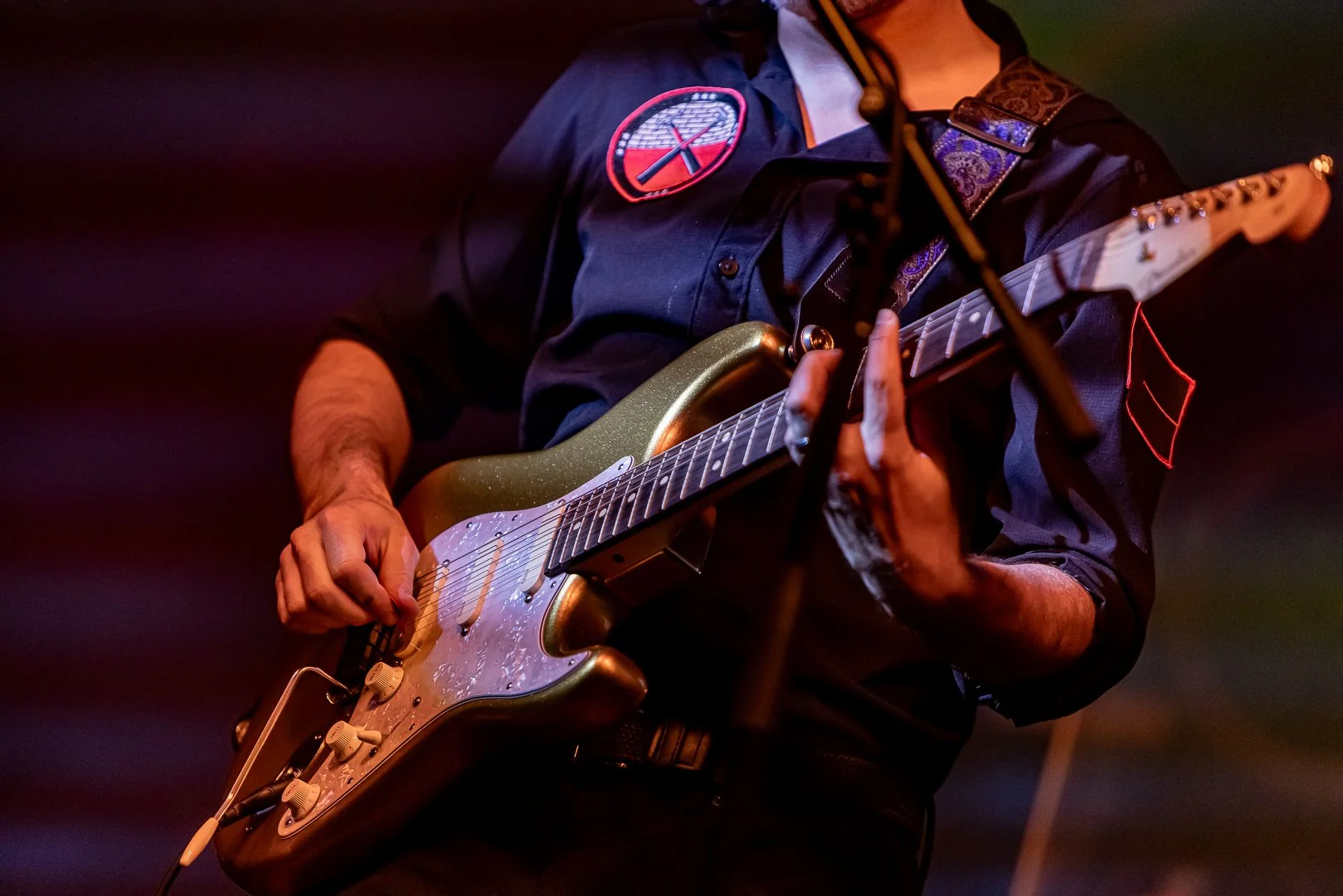 r5pk9410-hd_55450436653_o.jpg