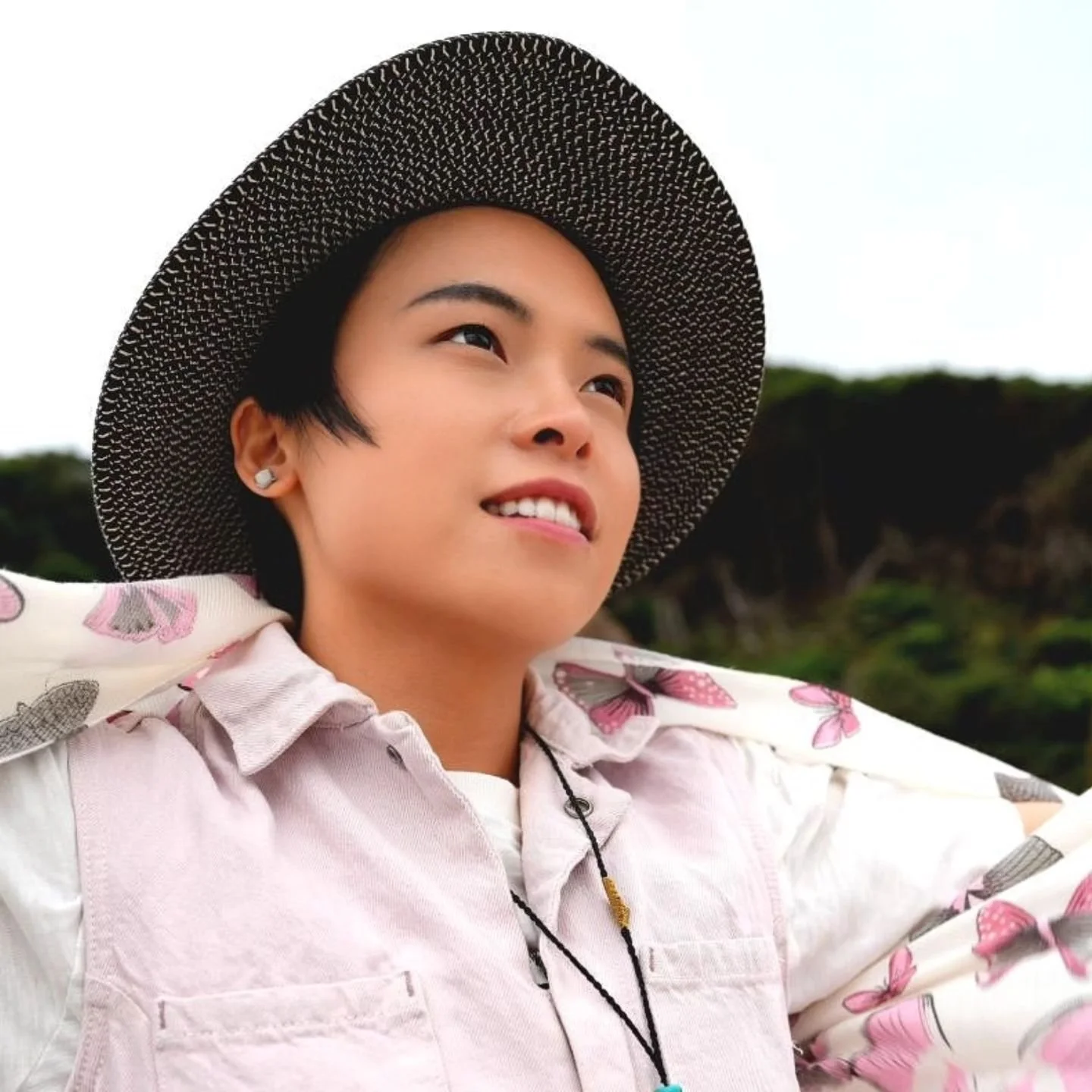 Focuse on developing perception of the life, then let expression come naturally 🌿🌻.
#perception #beachphotos #newstyles #experiencelife #yogagirl #melbourneyogateacher