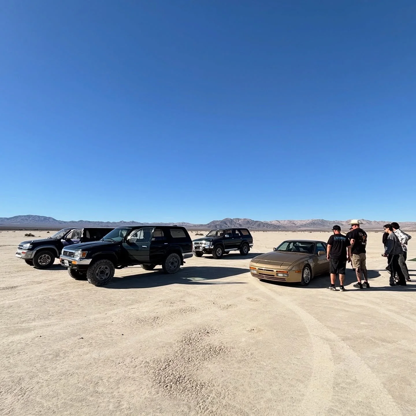 Picture cars for &lsquo;Chunri&rsquo; Music Video&rsquo;s USA unit , special thank you to @chilldays @bt.studios for having us on board this fun project