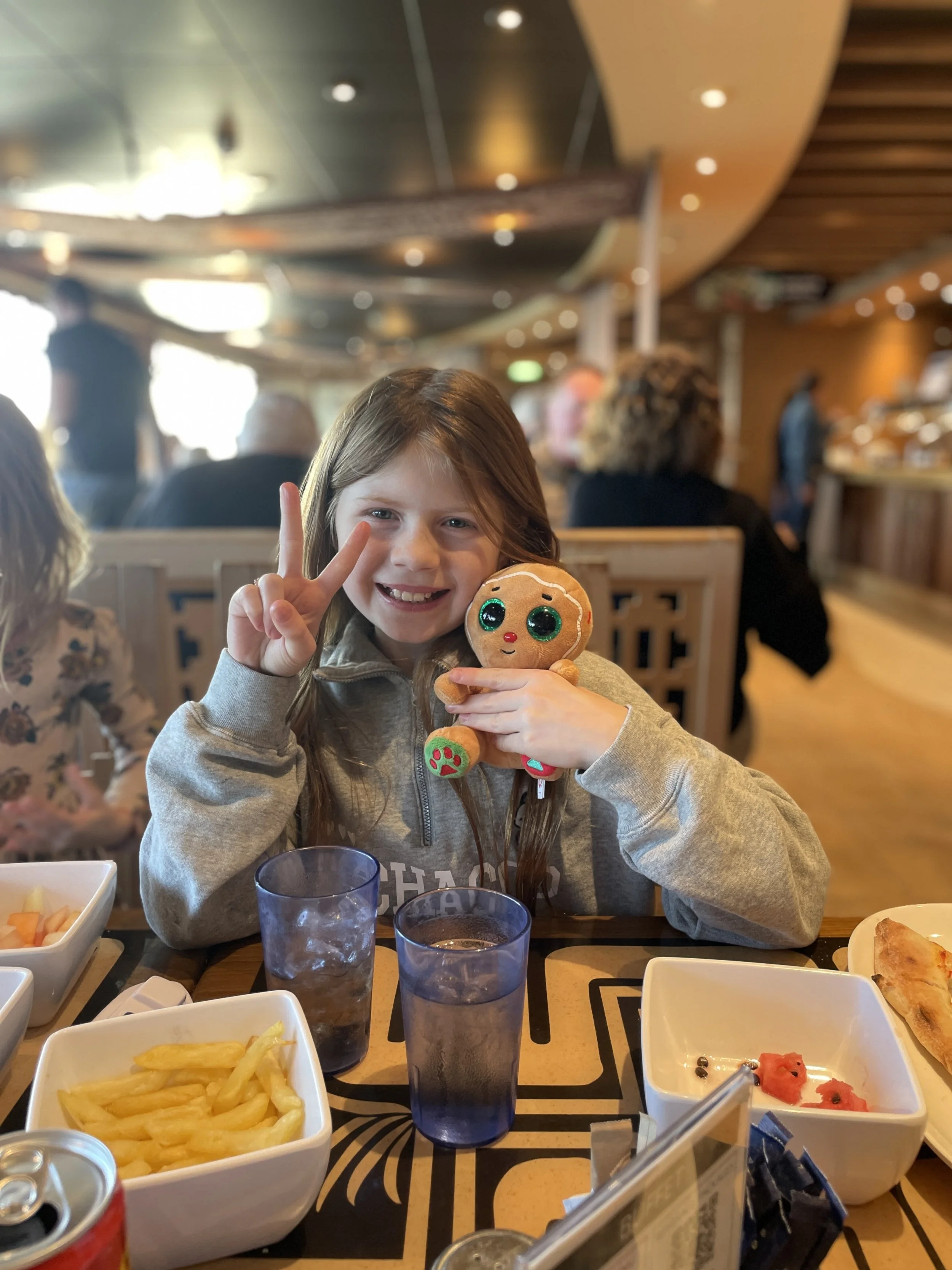 MSC Preziosa buffet room.jpg