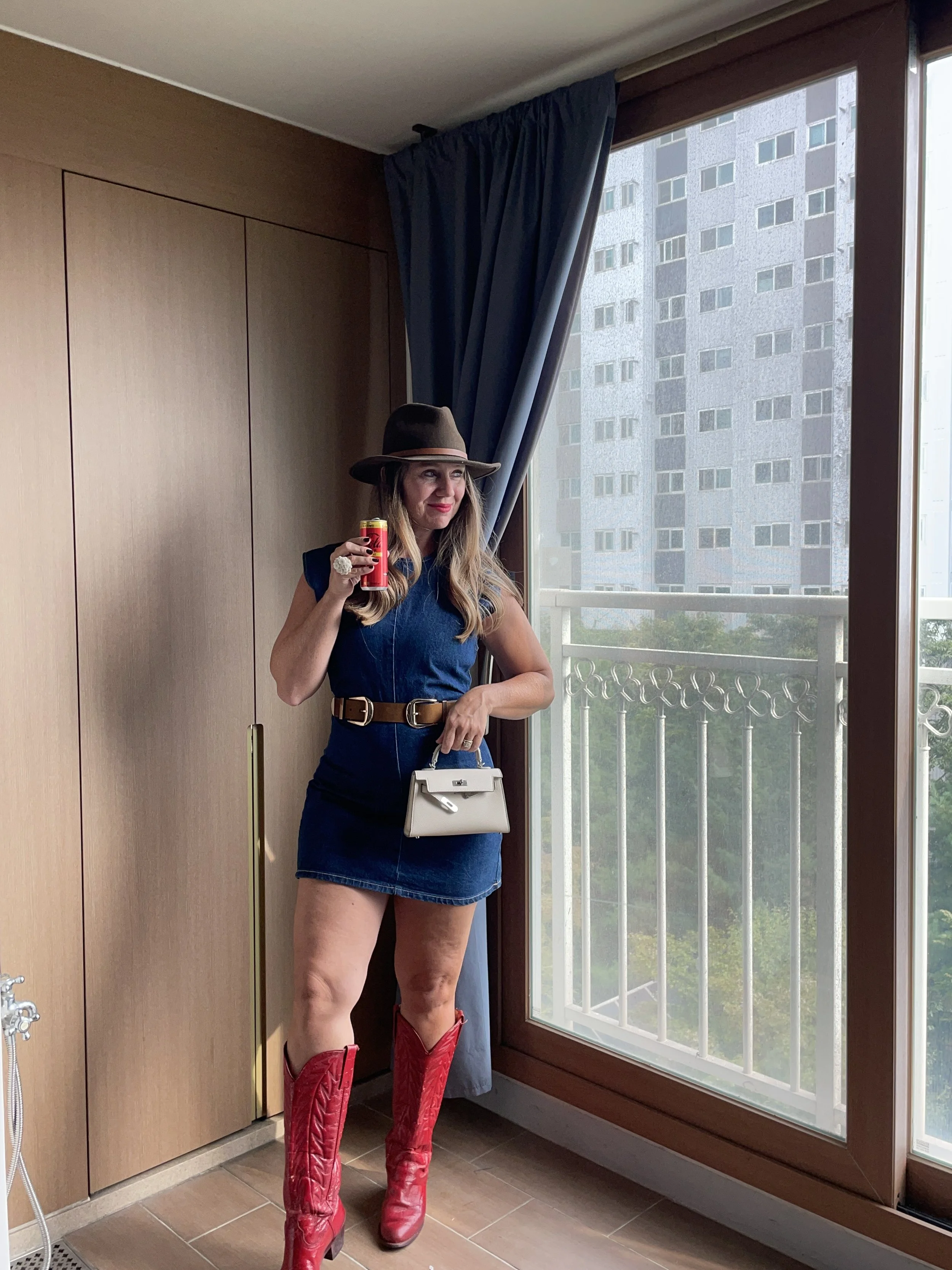 6 Late Summer County Fair Outfits to Rock Your Red Cowboy Boots