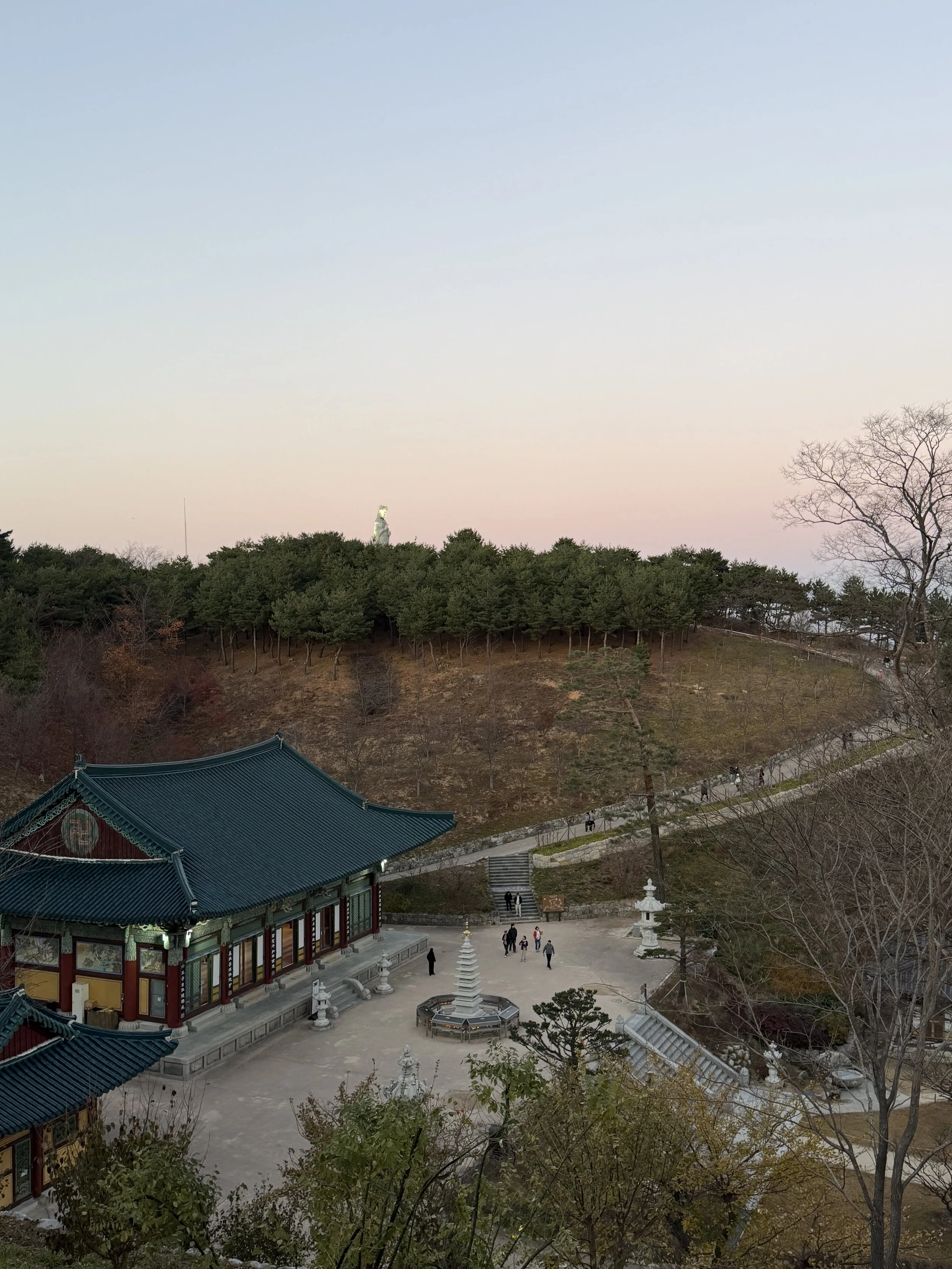 Around Korea: Naksan Temple (낙산사) in Yangyang 