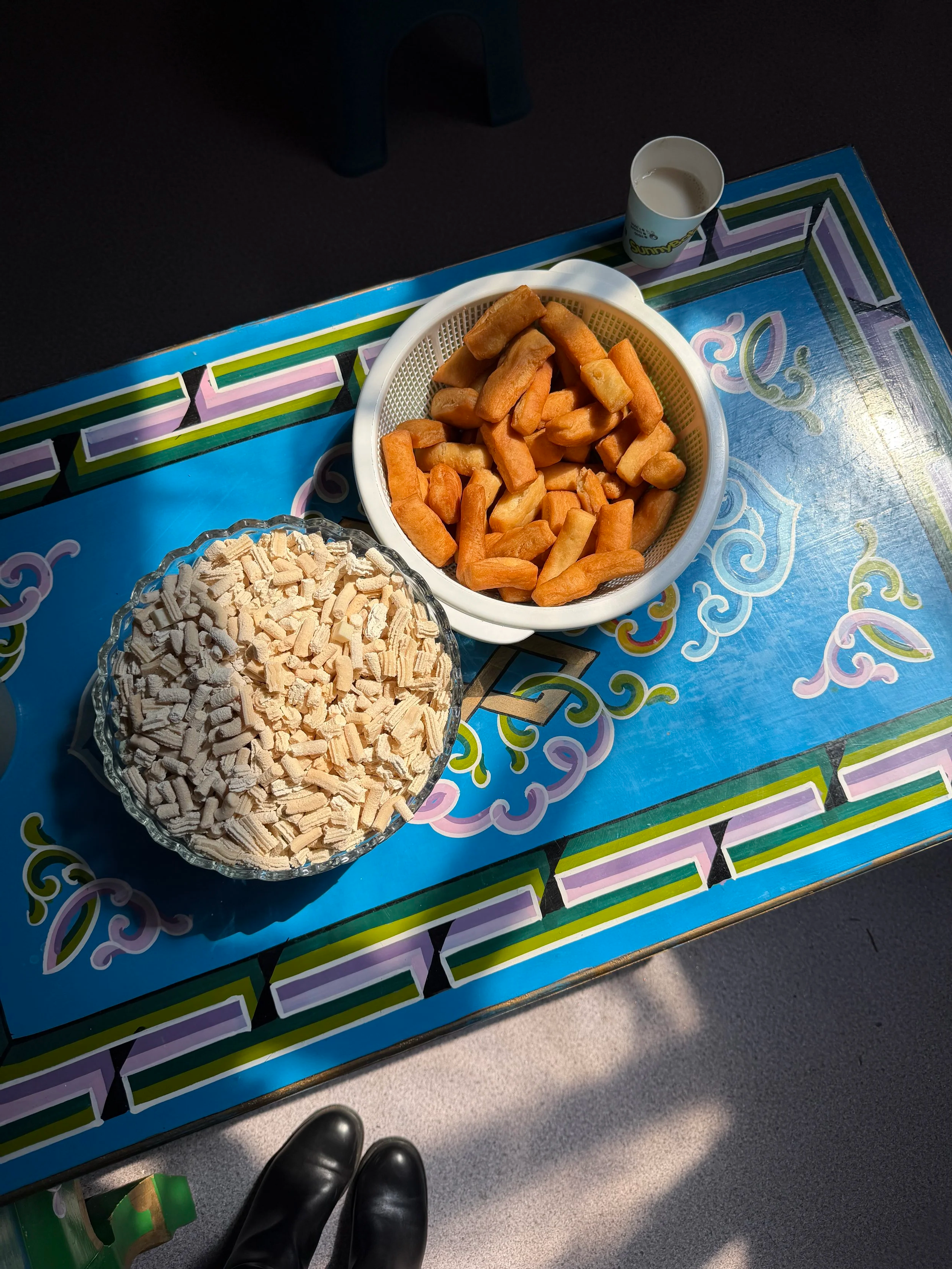 mongolian traditional snacks ger