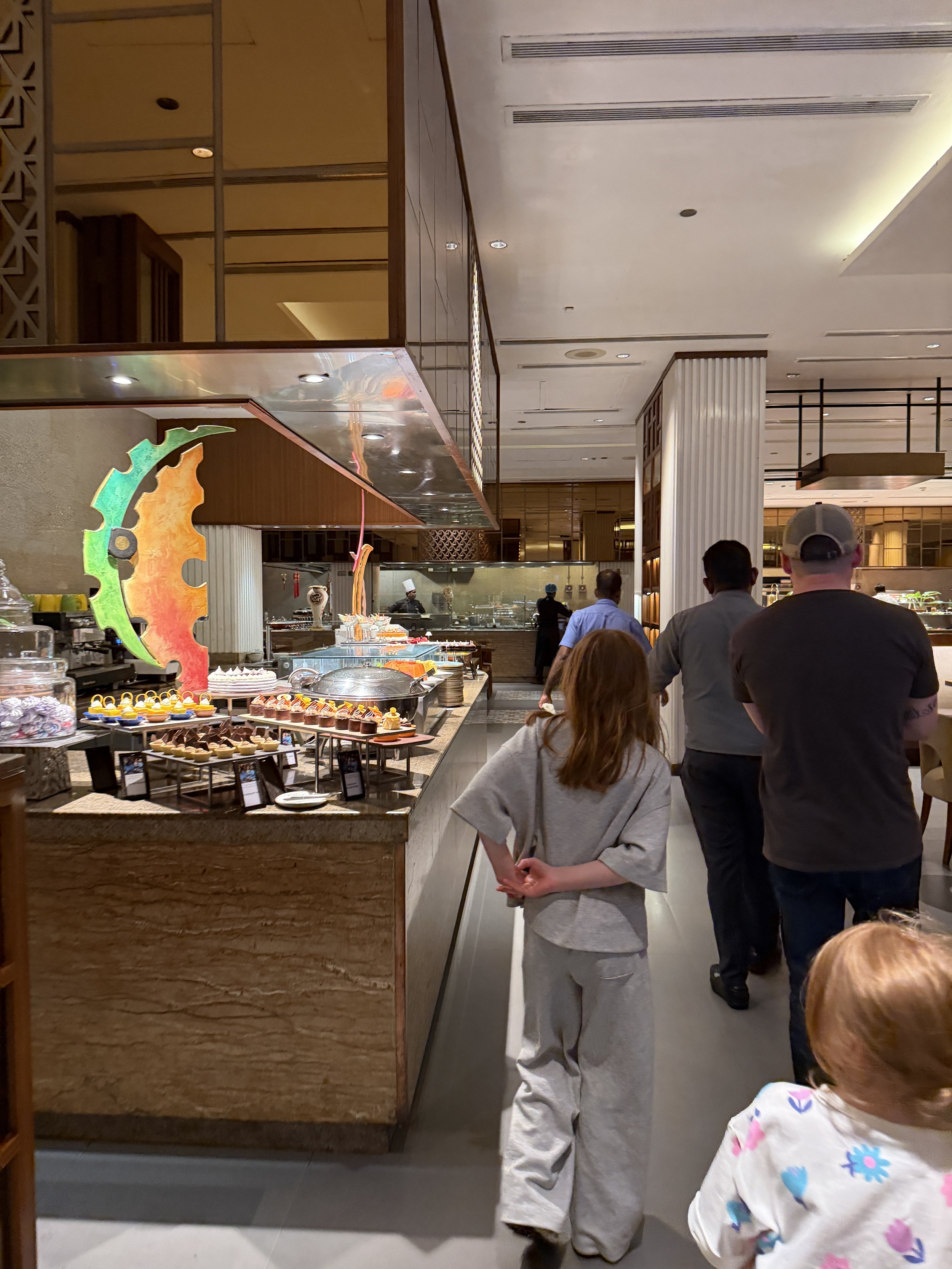 Hilton Colombo Residences Flow resteaurant.JPG
