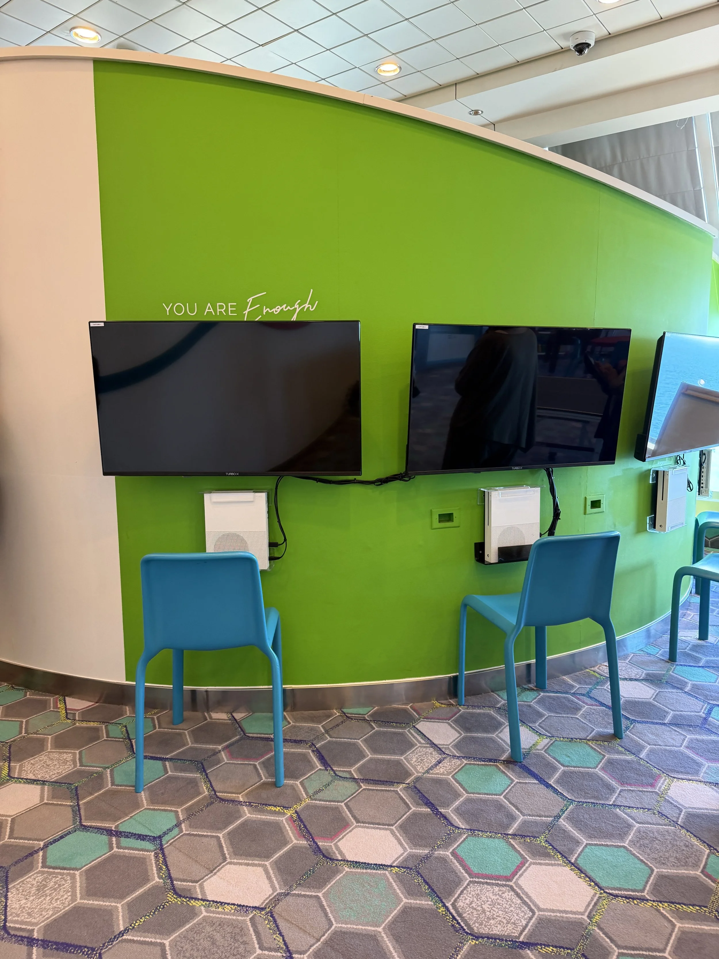 camp at sea celebrity infinity4.JPG