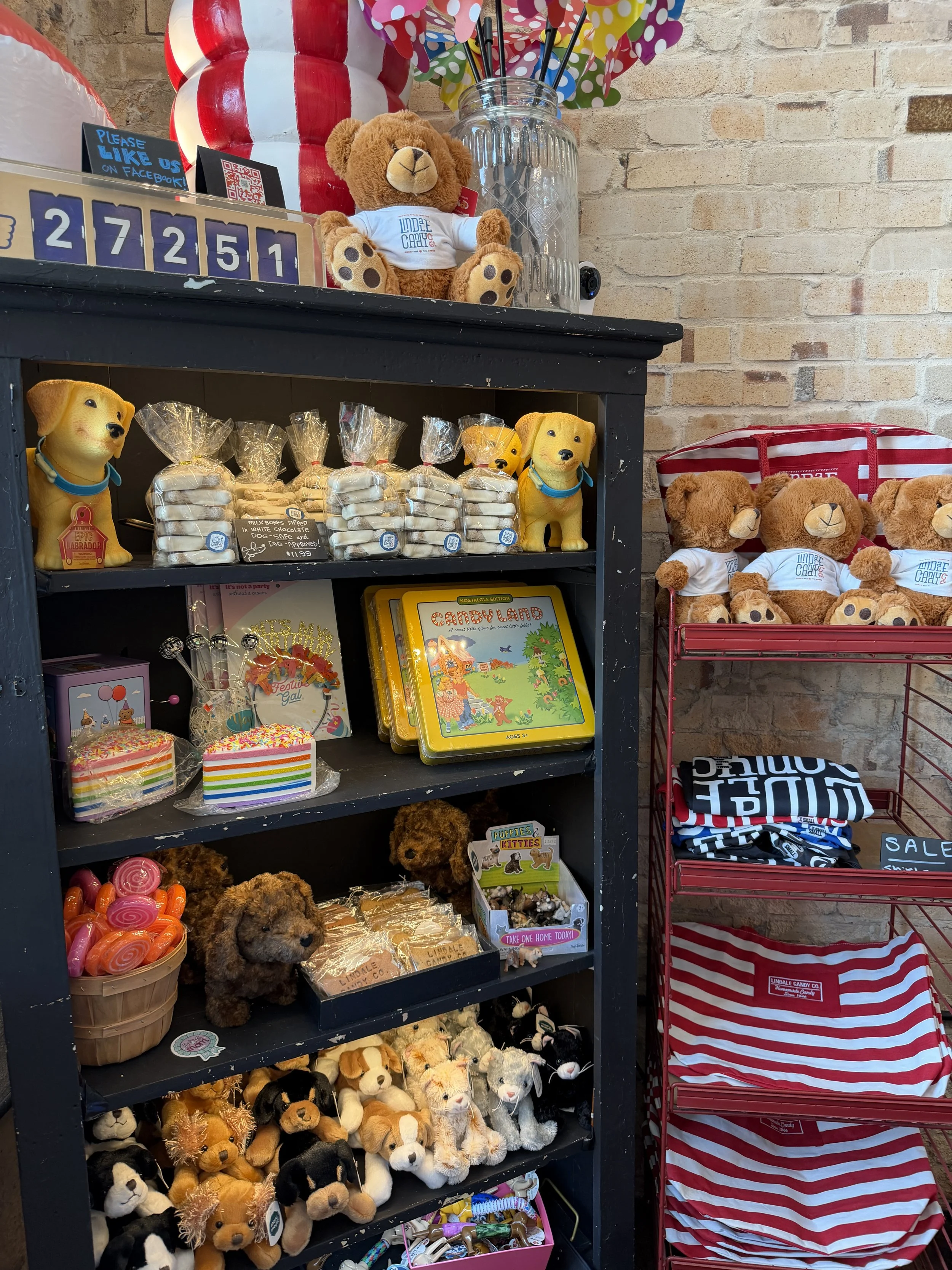 pet treats at lindale candy co.JPG