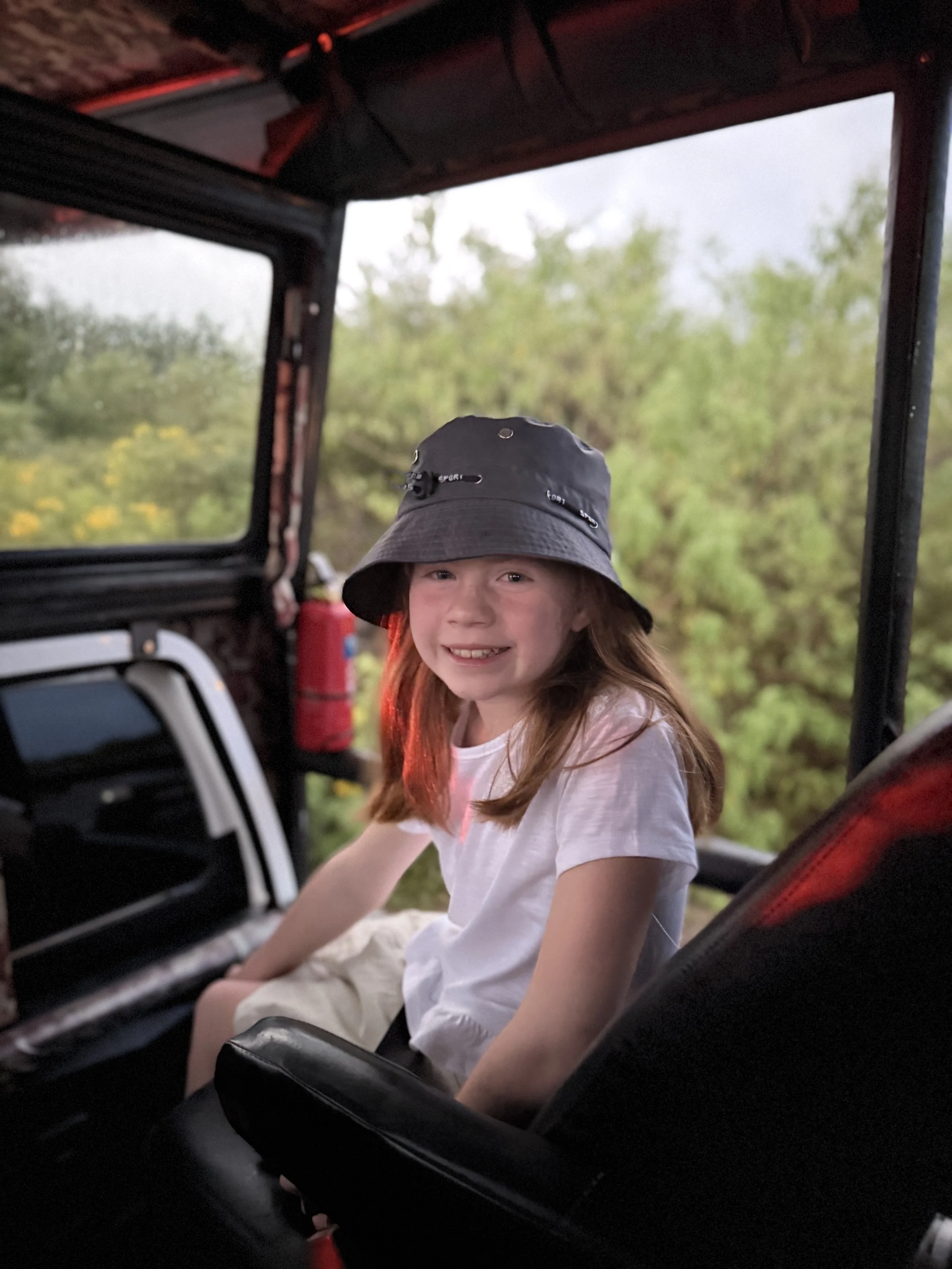 kid in front seat safari jeep.jpg