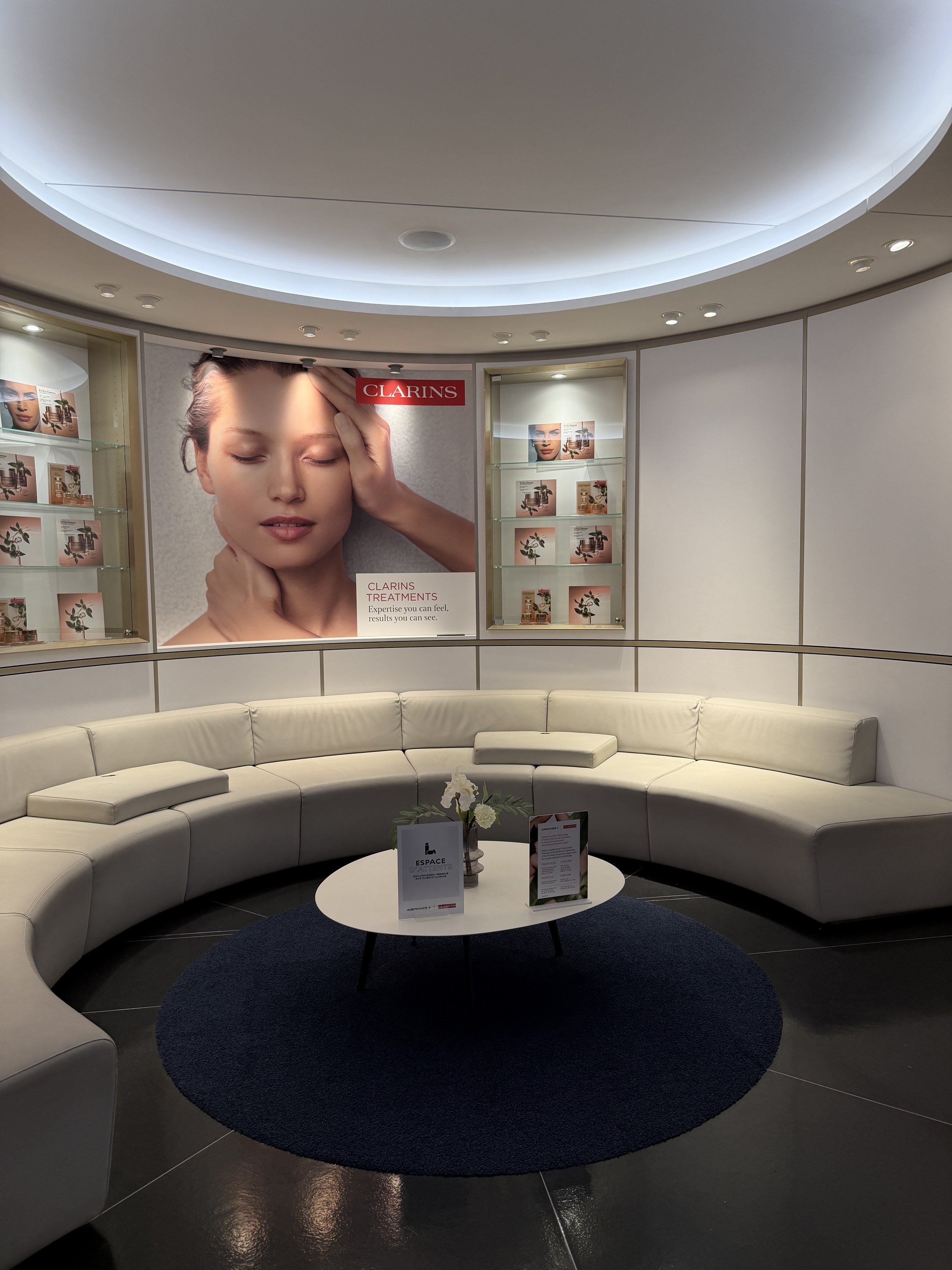 Air France Lounge Clarins spa