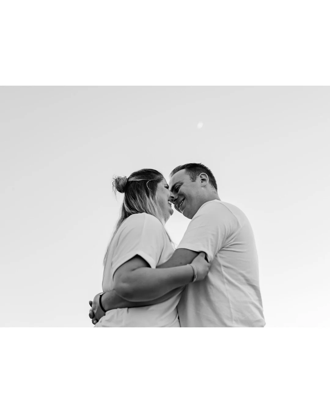 This is love. ✨

Christina Reubold Fotografie
Mail: hello@lichtschattenliebe.com
Tel./WhatsApp: +49 151 51904770
www.lichtschattenliebe.com

_________________________________

#fotografieliebe #christinareuboldfotografie #lichtschattenliebefotografie