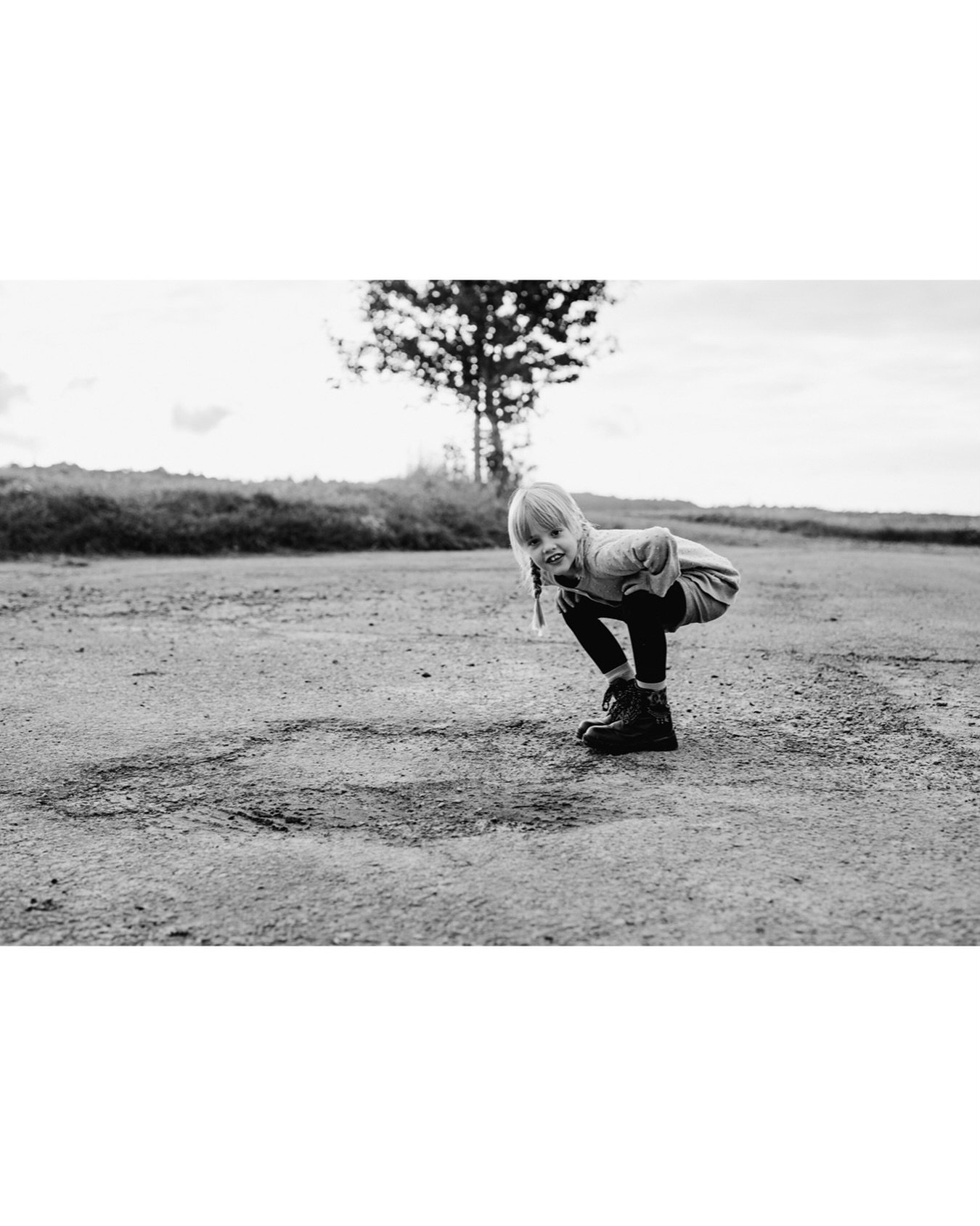 Wusstet ihr, dass ich nach jedem Shooting meine Learnings ziehe?

Ich analysiere, reflektiere, denke nach:
Was lief gut? Was hat mich gl&uuml;cklich gemacht?
Was k&ouml;nnte ich beim n&auml;chsten Mal noch besser machen?
Jedes Shooting ist einzigarti