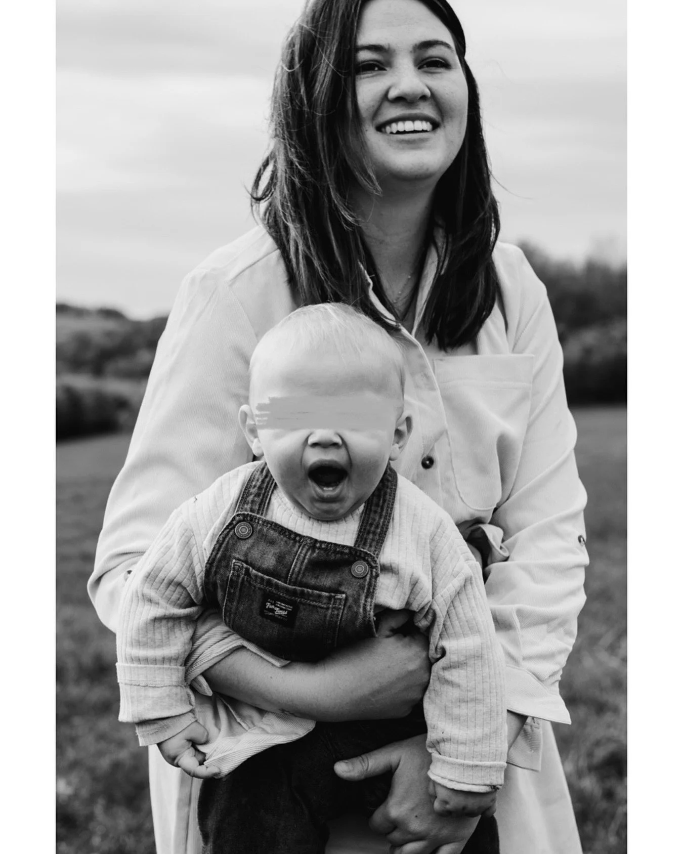 Ich bin noch m&uuml;de - wer noch? 🥱☺️😍 

Christina Reubold Fotografie
Mail: hello@lichtschattenliebe.com
Tel./WhatsApp: +49 151 51904770
www.lichtschattenliebe.com

_________________________________

#fotografieliebe #christinareuboldfotografie #l