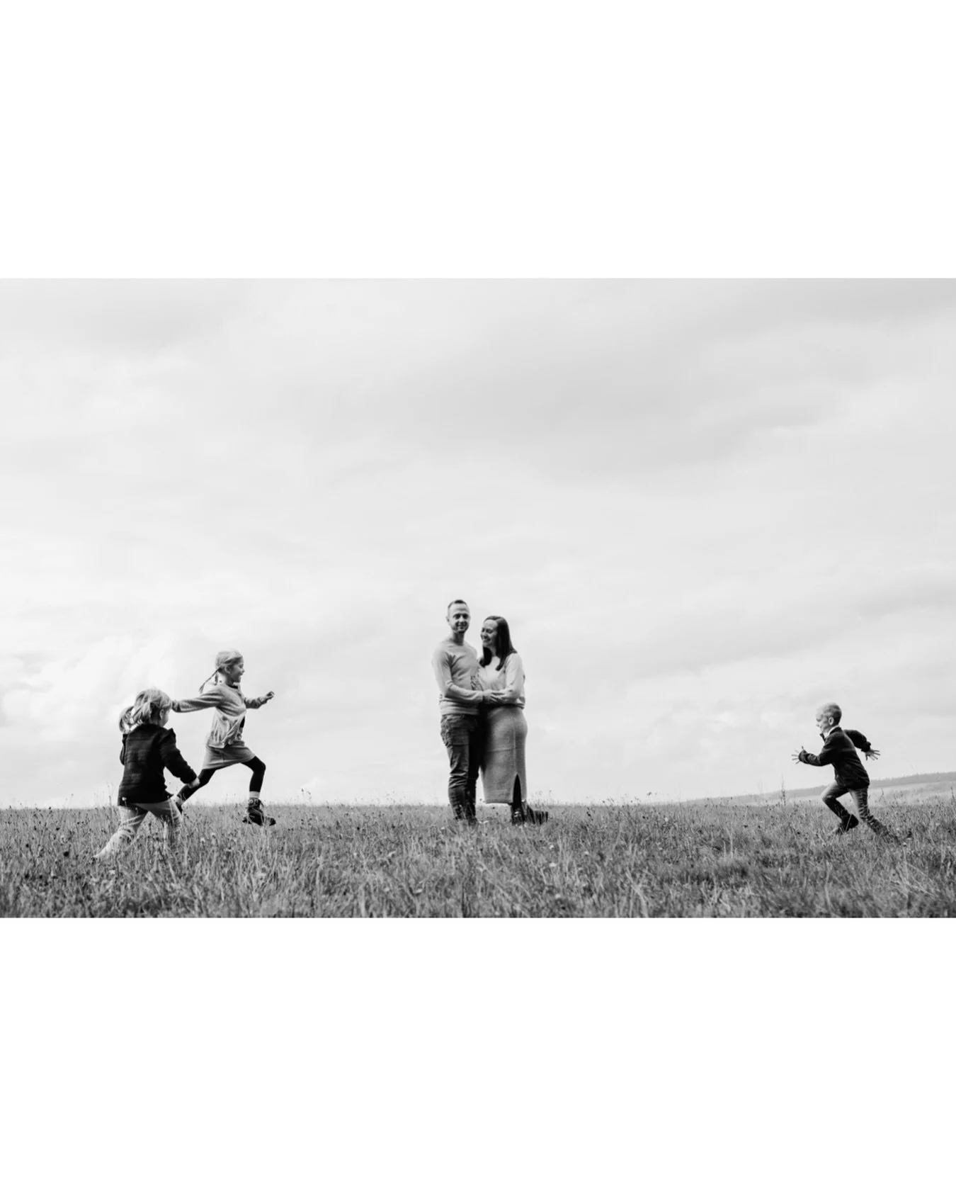 3 - 2 - 1 - GO! 🤭 Liebe diese energiegeladenen Shoots. 

Christina Reubold Fotografie
Mail: hello@lichtschattenliebe.com
Tel./WhatsApp: +49 151 51904770
www.lichtschattenliebe.com

_________________________________

#fotografieliebe #christinareubol