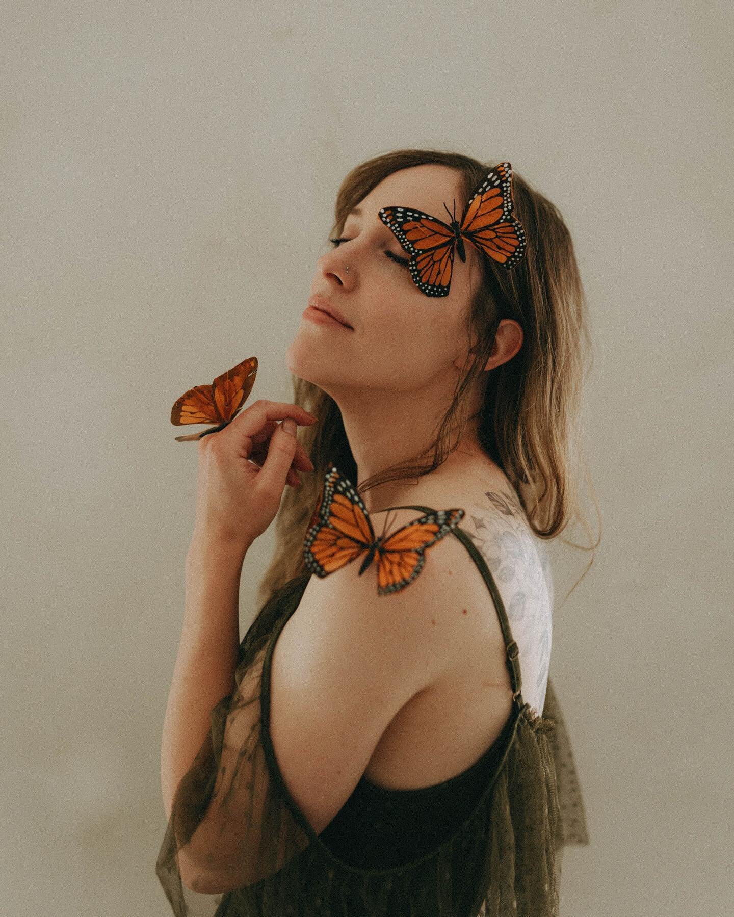 a beautiful series titled, &ldquo;The Butterfly Effect&rdquo; photographed by the talented @fabes.creates 
✨🫶