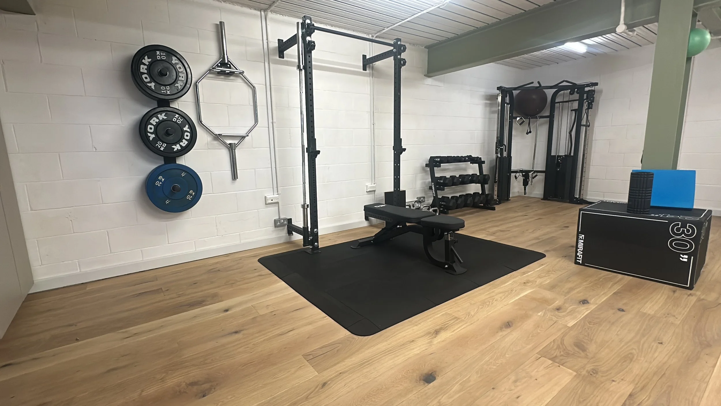 Studio 23.jpg