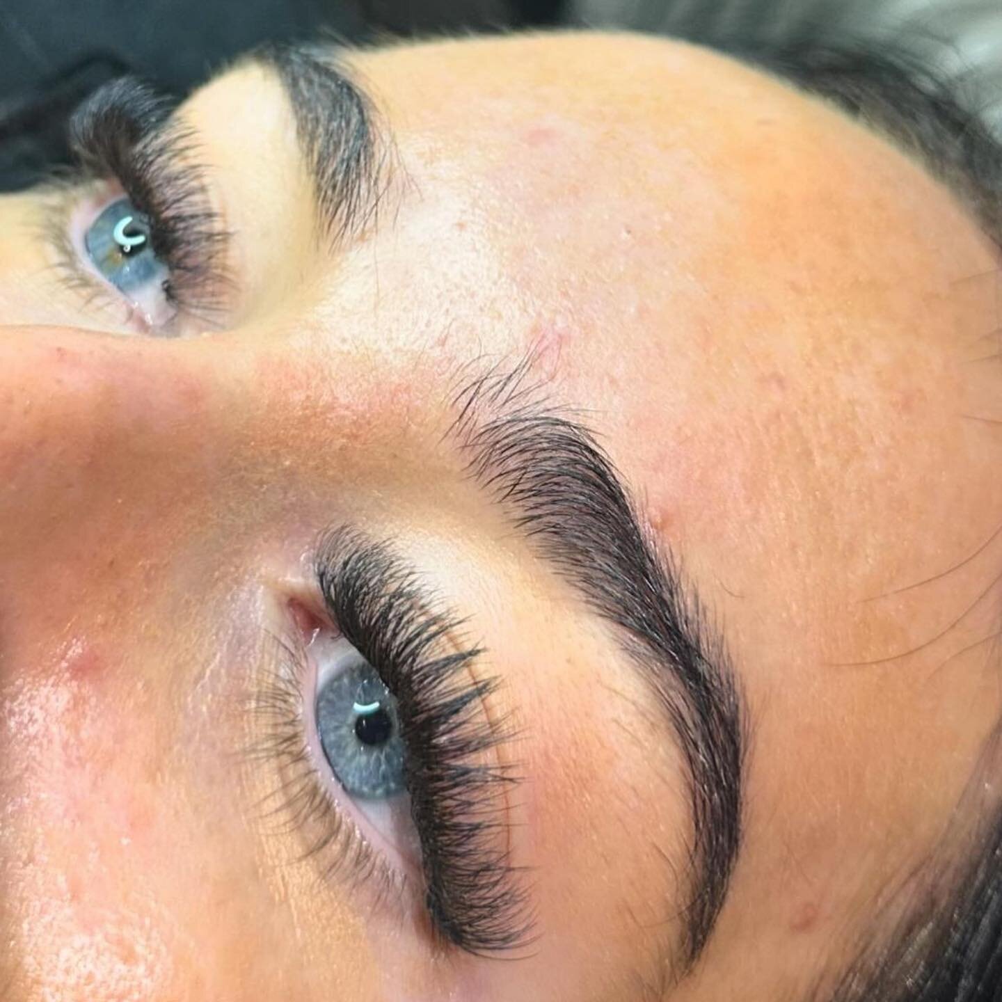 Our very own lash queen @lasheslou based at the salon 👀 

Monday - Saturday, message direct to book 🤍 

#lashes #hairsalon #lasheslasheslashes #eastbournesalon #beautysalon #hairsalon #salon #beauty #lash #girls