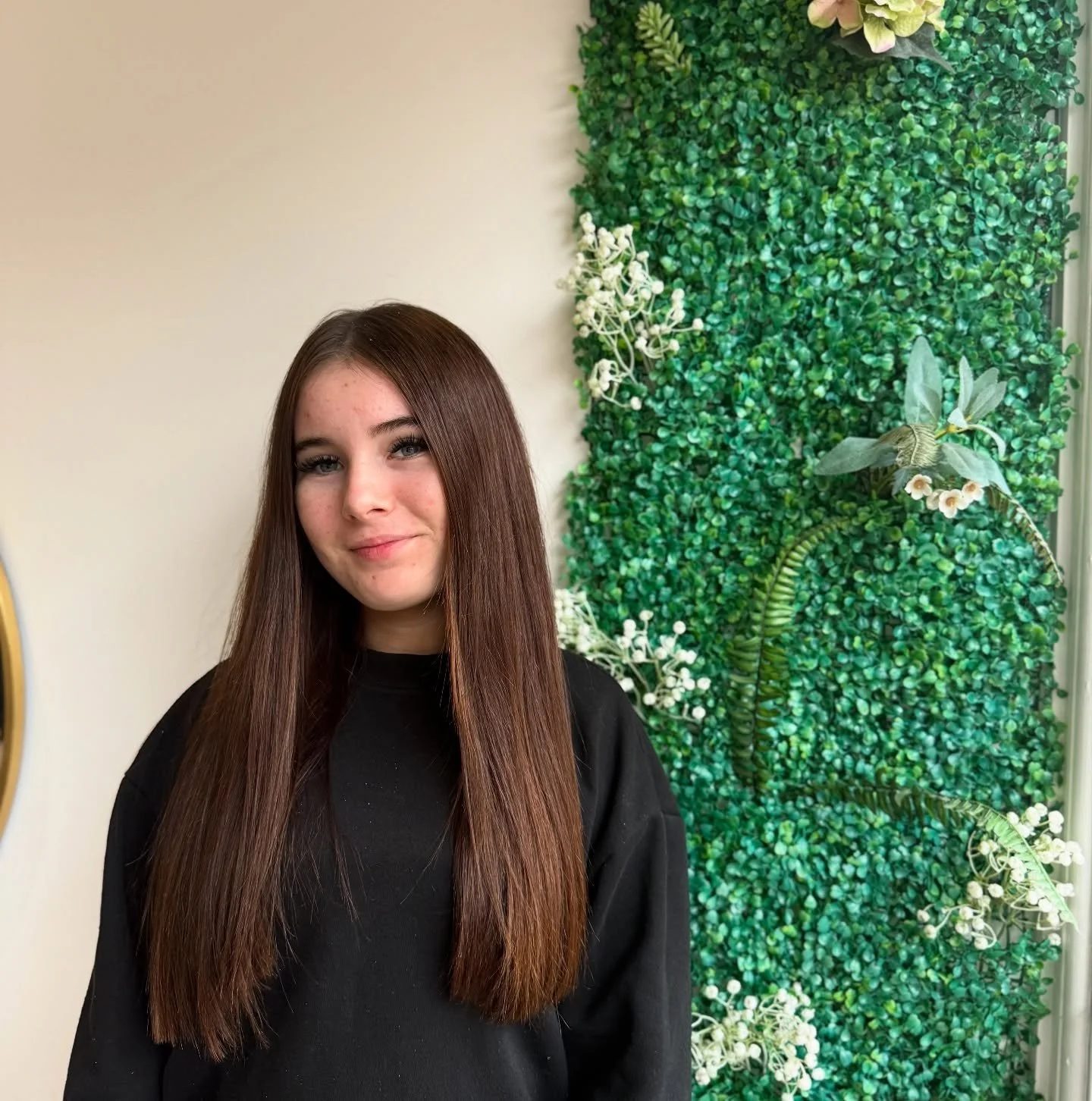 🌟 Exciting News! 🌟 

We&rsquo;re thrilled to introduce our newest team member Isla to The Hair Lounge. 🌿🌴🌱

Isla is completing her level 2 hairdressing apprenticeship with us as well as going to college in uckfield. Watch this space for our newe
