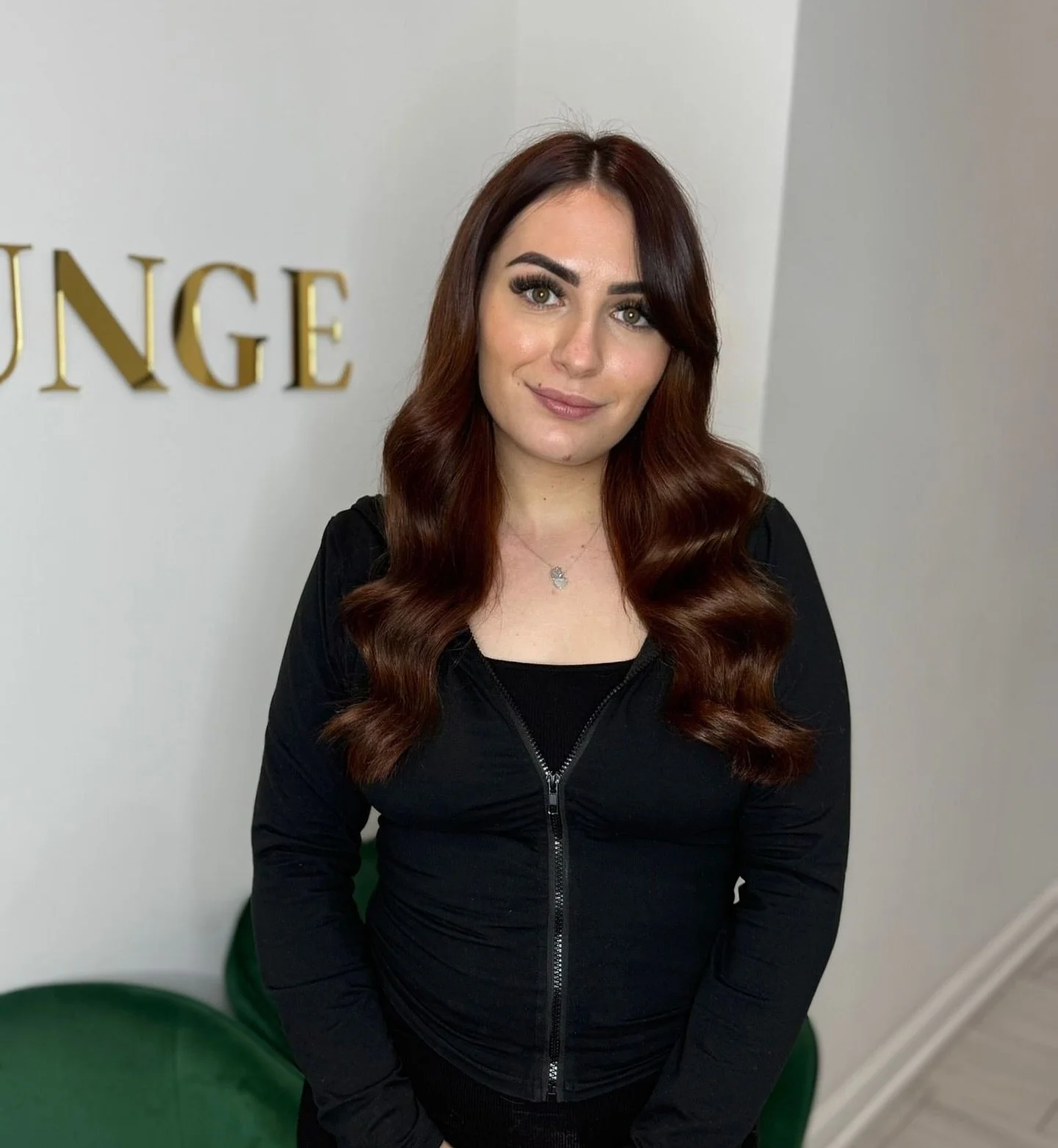 @ellierosehair_ Co owner of The Hair Lounge 🌴

Ellie is now back in the salon Wednesday - Friday since having her baby, with Saturdays throughout December. 

To book in with Ellie, message her directly, call the salon or use the booking system 💌

#