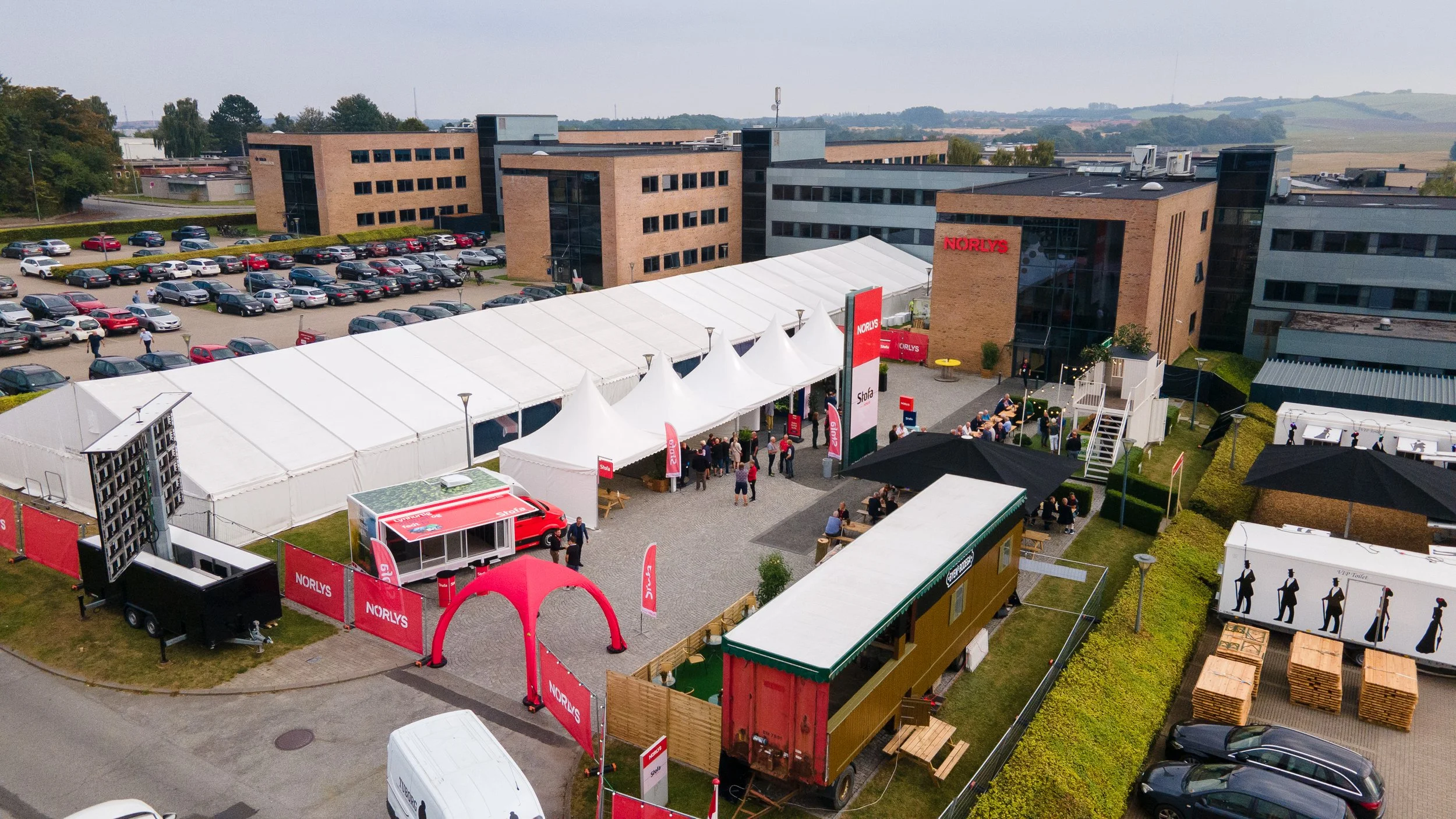 Dronefoto luftfoto erhvervsfoto