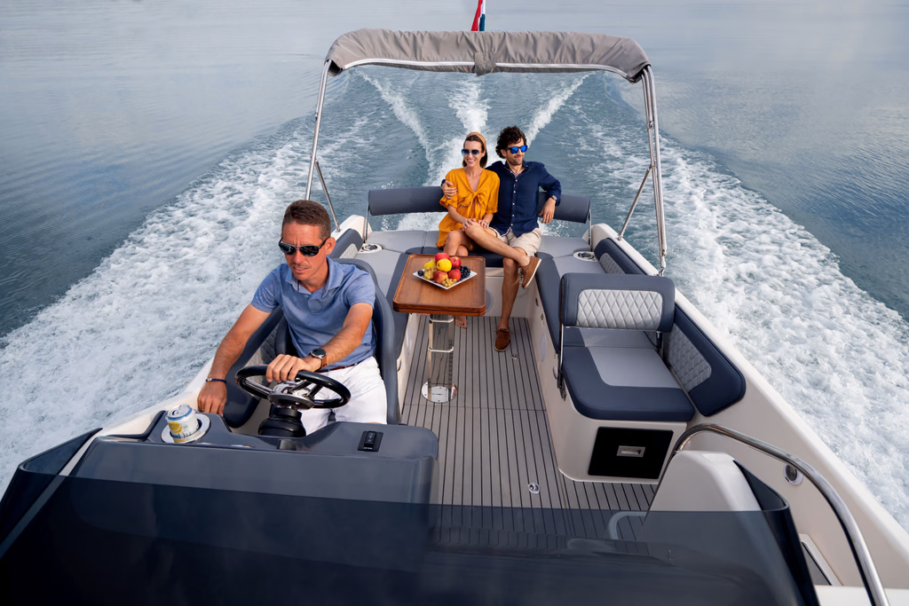 e-yachts stickl.png