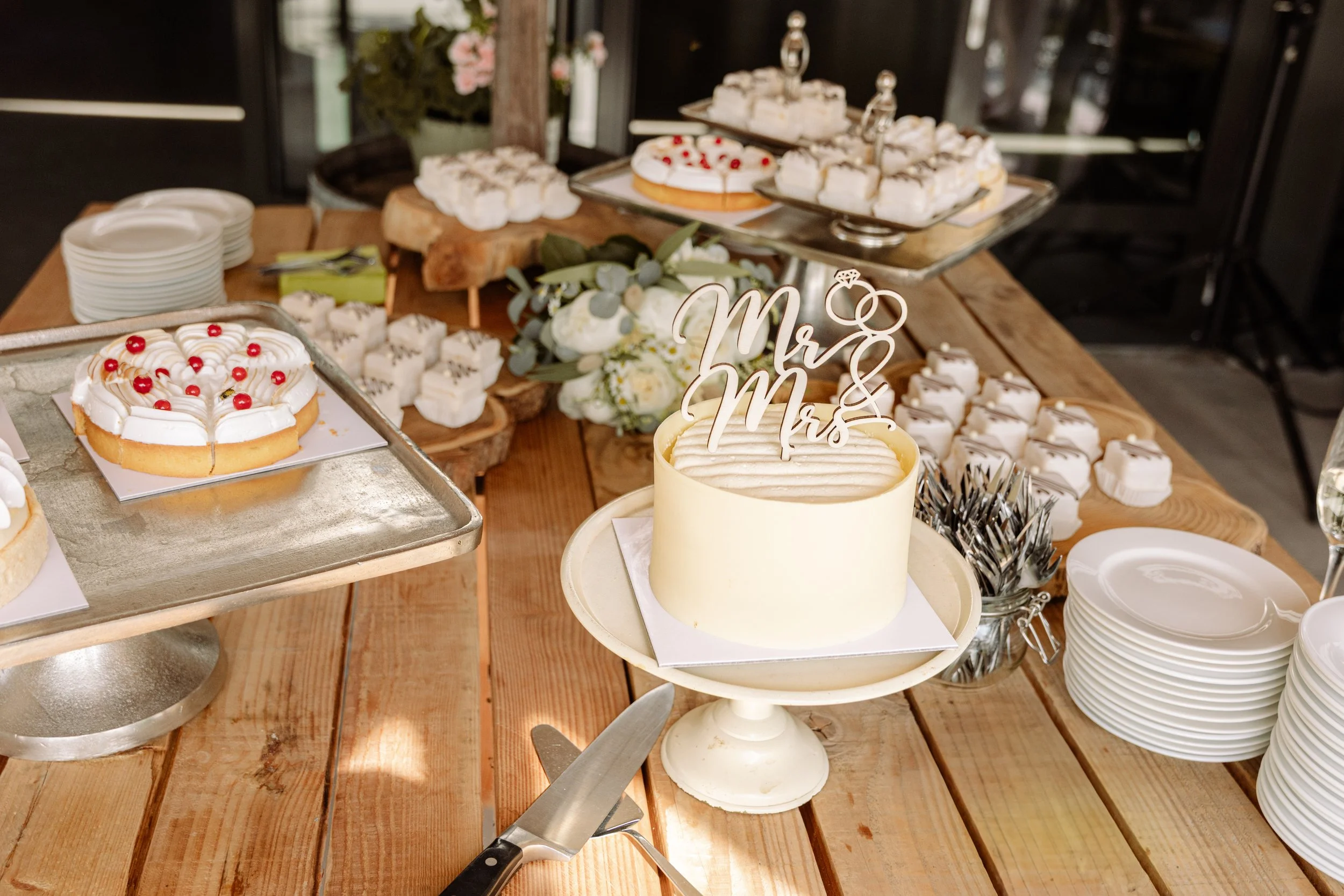 LimitlessCreativeAgencyXWeddingF&W-242.jpg