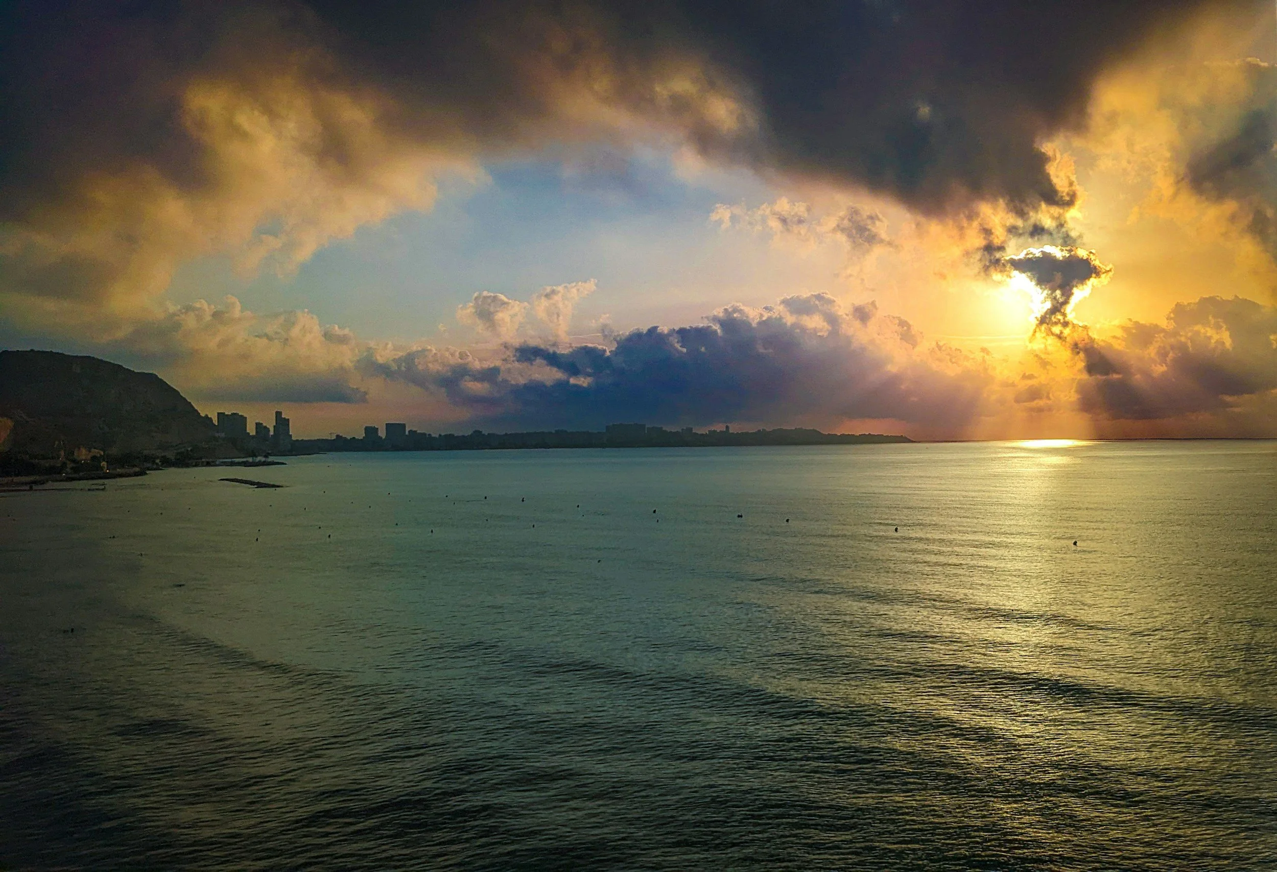 UK economy rebounds in February, but the outlook has darkened