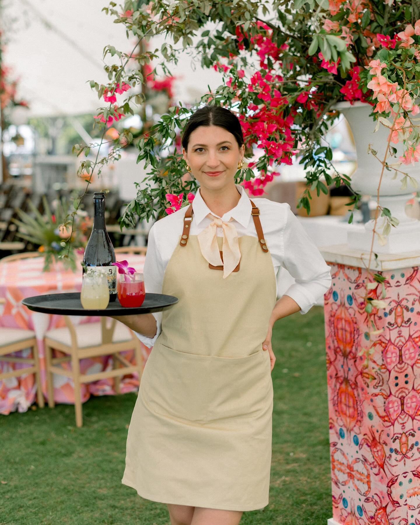 Craft mimosas at your service 🌸🥂

Event: @visit_pcb&rsquo;s UNwineD
Design: @rachelleyouddesigns
VIP Tent: @southernlivingmag 
Photog: @grayimages_photography 
Craft Bar: @thewanderingspiritfl