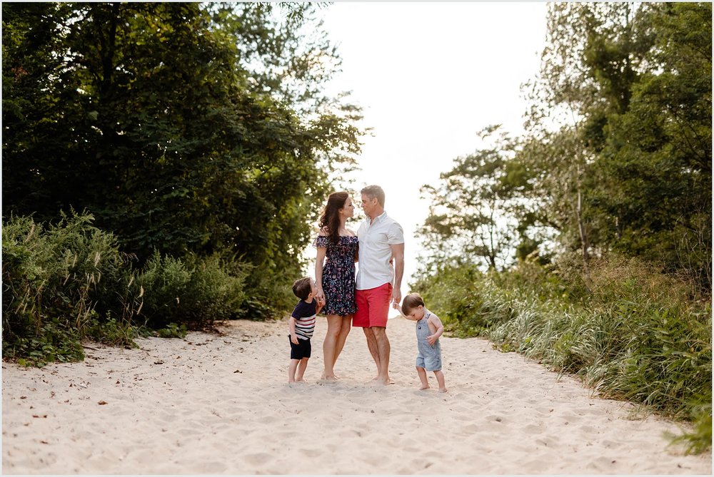 Bennett-Beach-Family-Photographer_0004.jpg